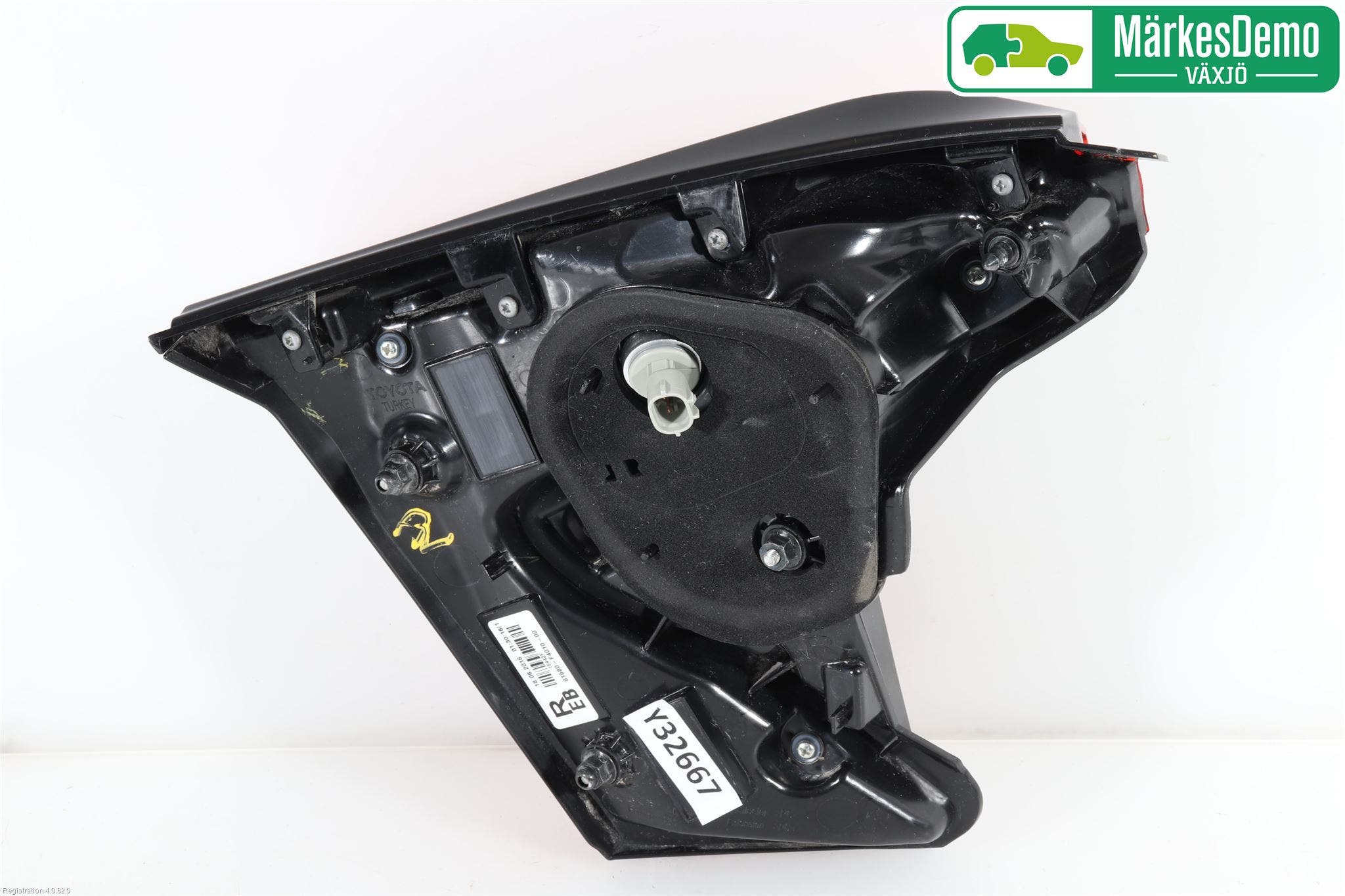 Toyota C-HR 16-23 Bakljus Lucka Hö