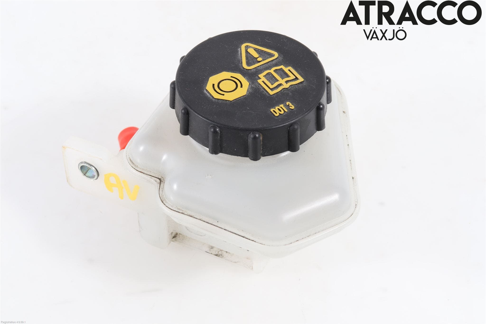 Mazda CX-3 Bromsvätskebehållare