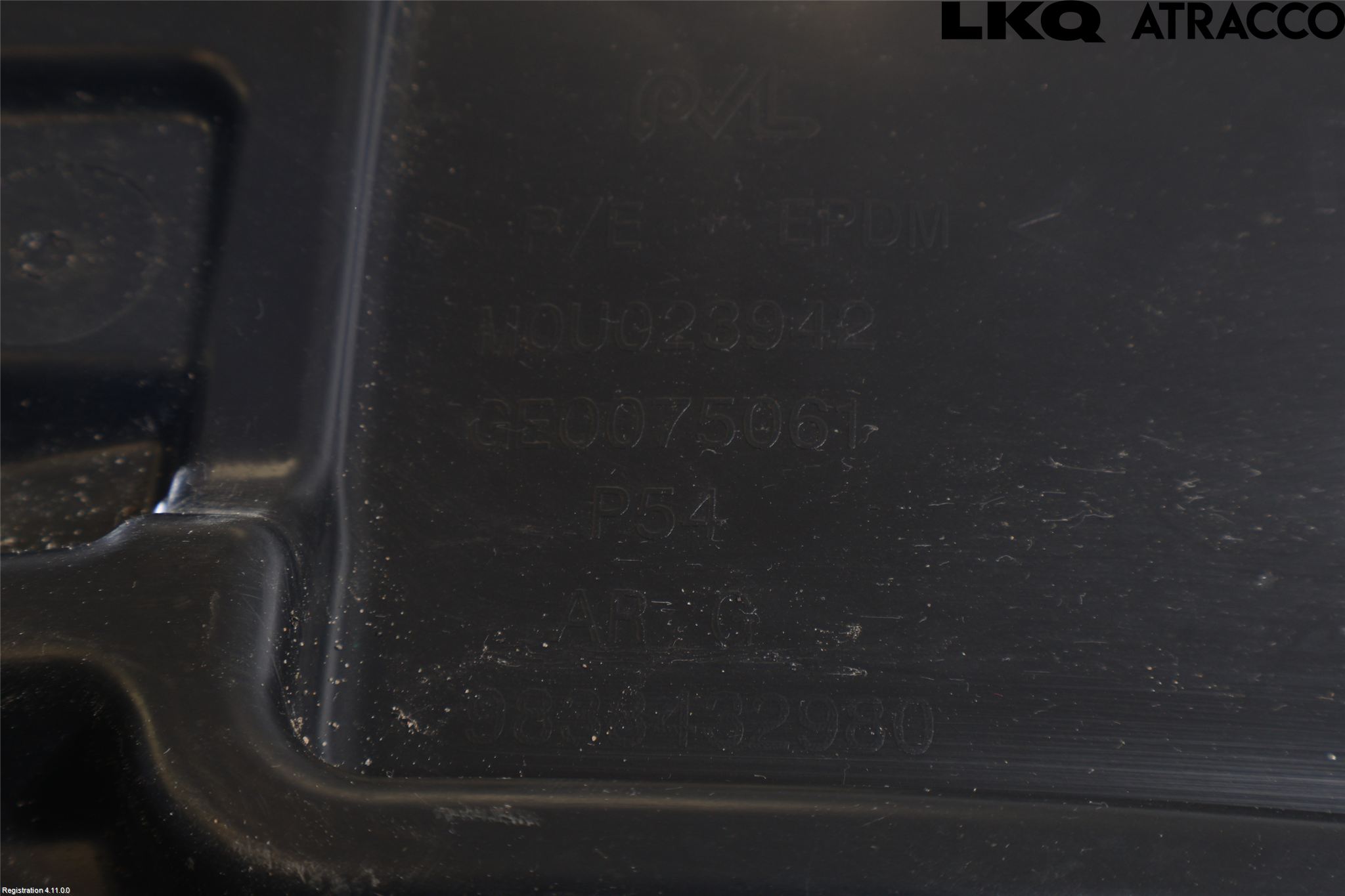 Peugeot 408 22- Skärm Inner