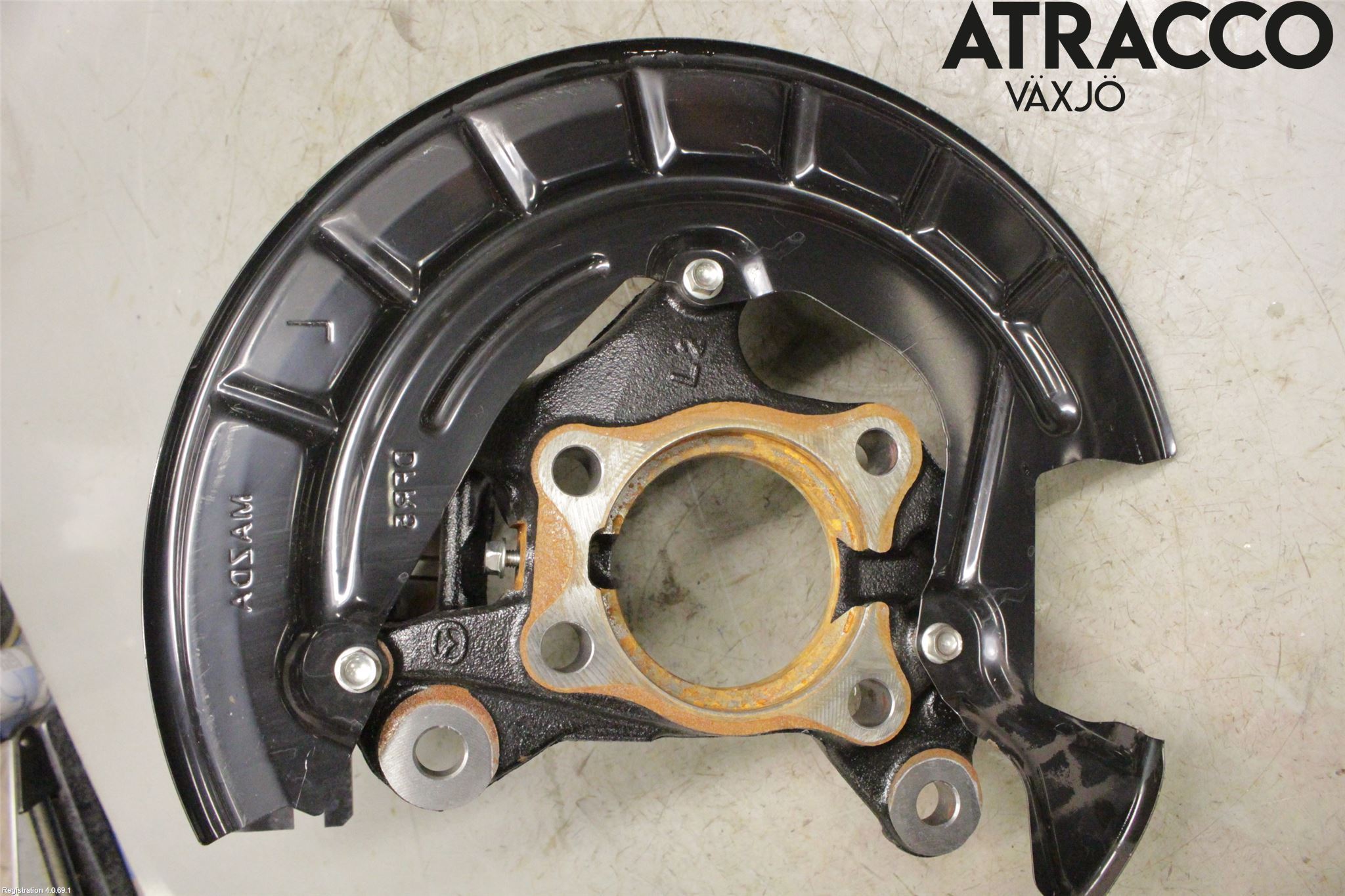 Mazda CX-30 20- Styrspindel Lagerhus Vä