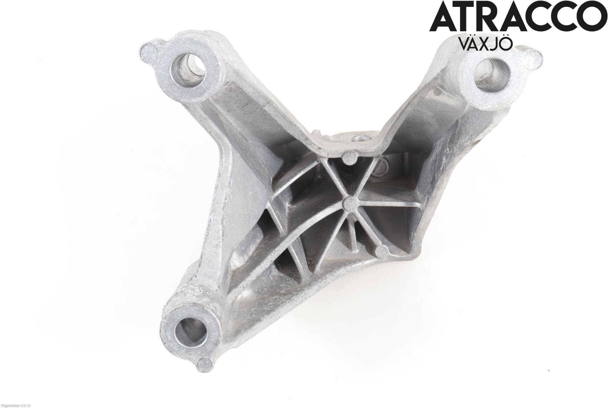 Mazda CX-60 22- Motorfäste