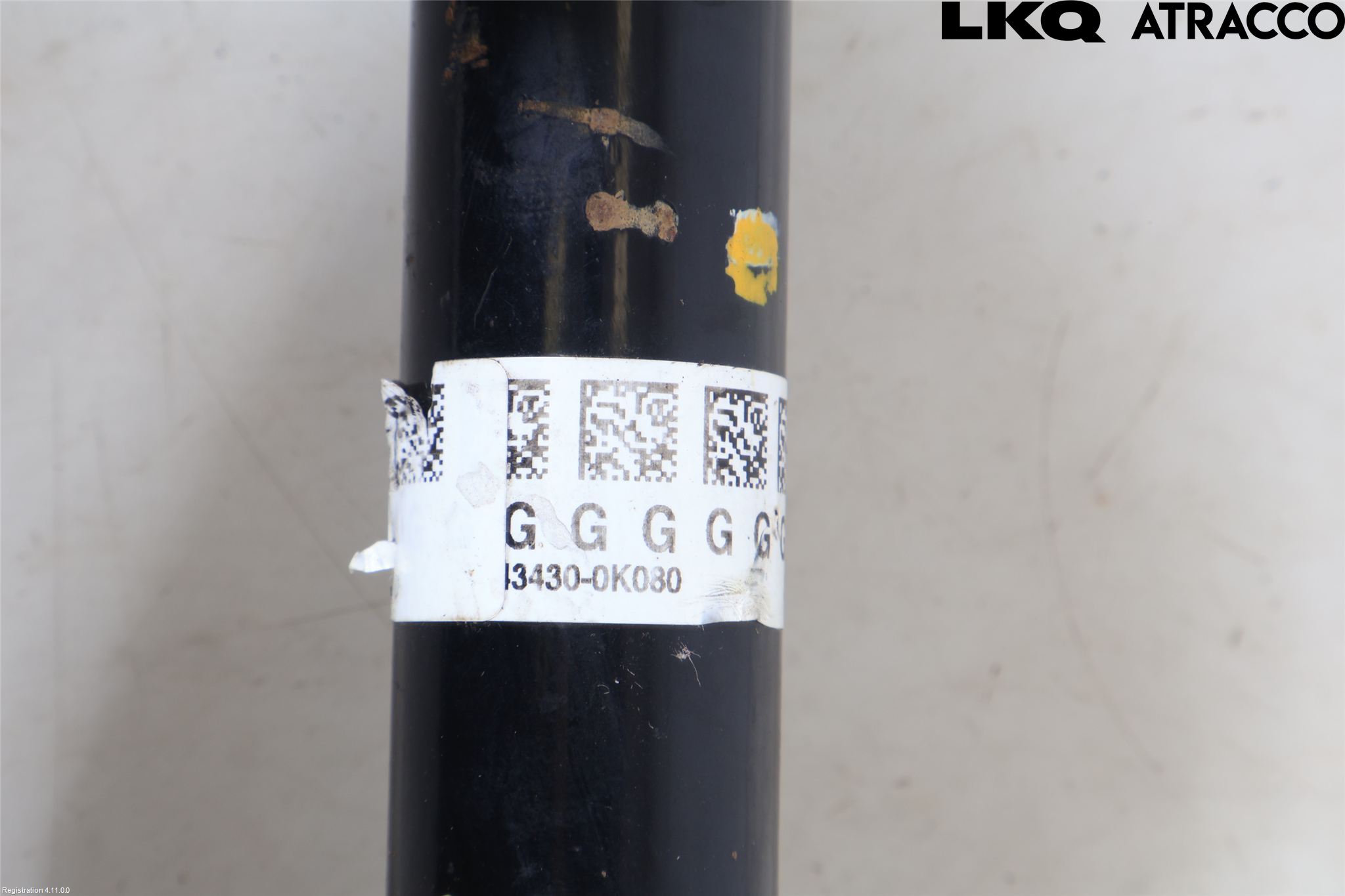 Toyota HILUX 16- Drivaxel Fram Höger