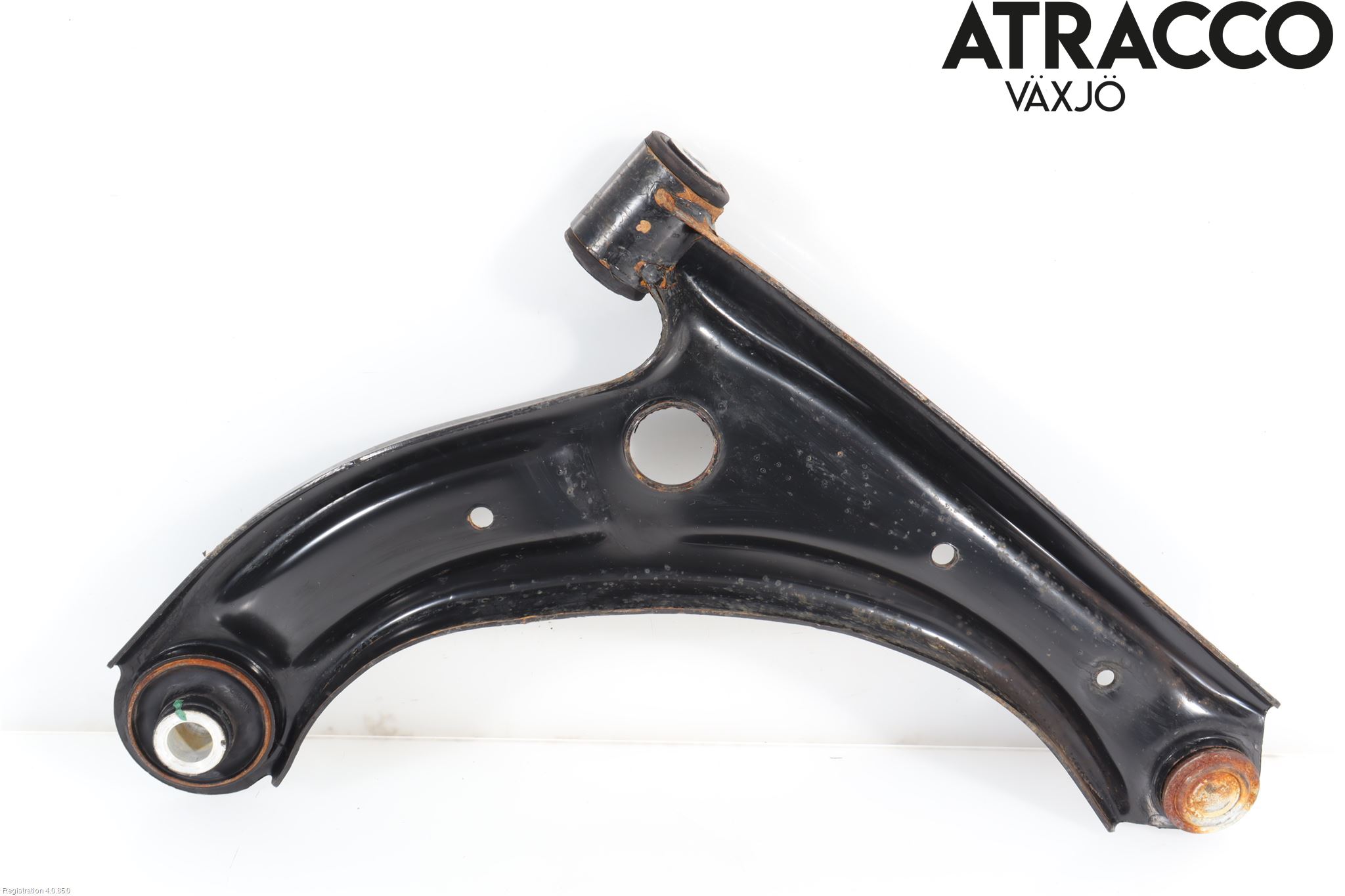 Suzuki SWIFT 17-24 Bärarm Fram Undre Vä