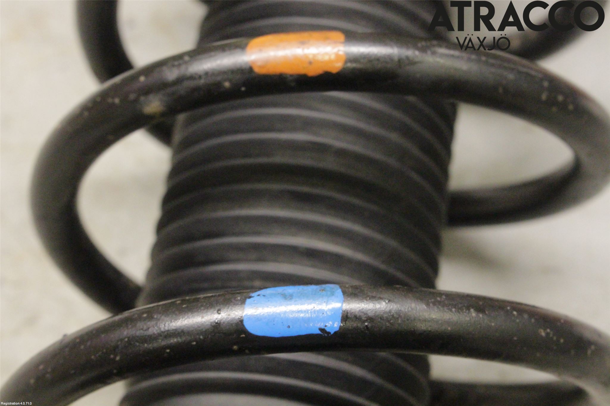 Ford TRANSIT CONNECT 09-13 Fjäderben Fram Vänster