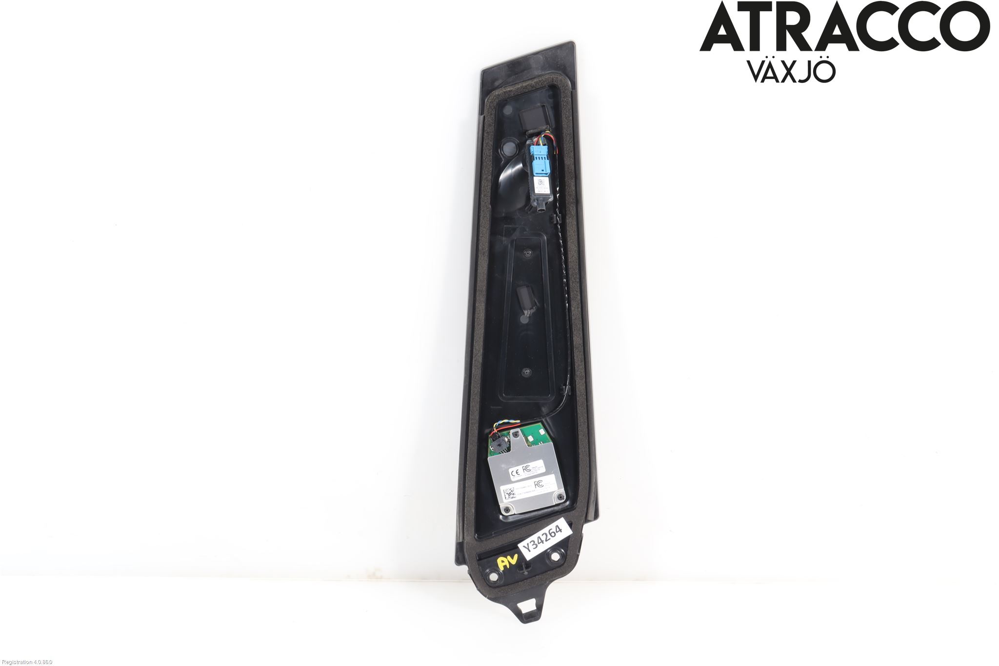 Tesla MODEL 3 17- Dörr Dekorlist Fram Hö