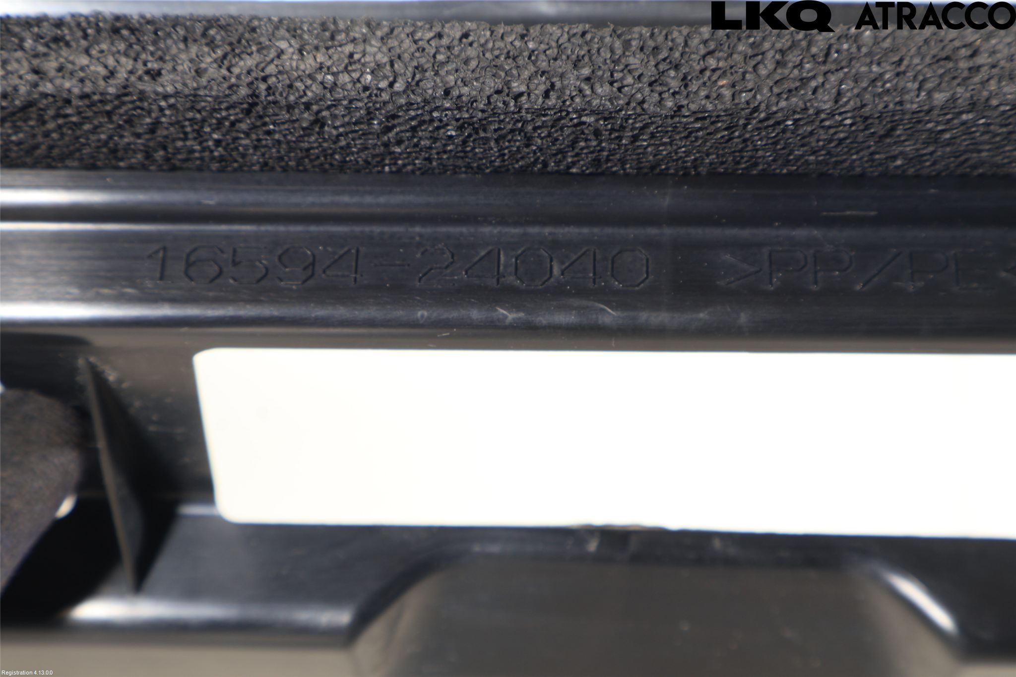 Toyota COROLLA CROSS XG10 22- Deflektor Plåt-Plast Kylning