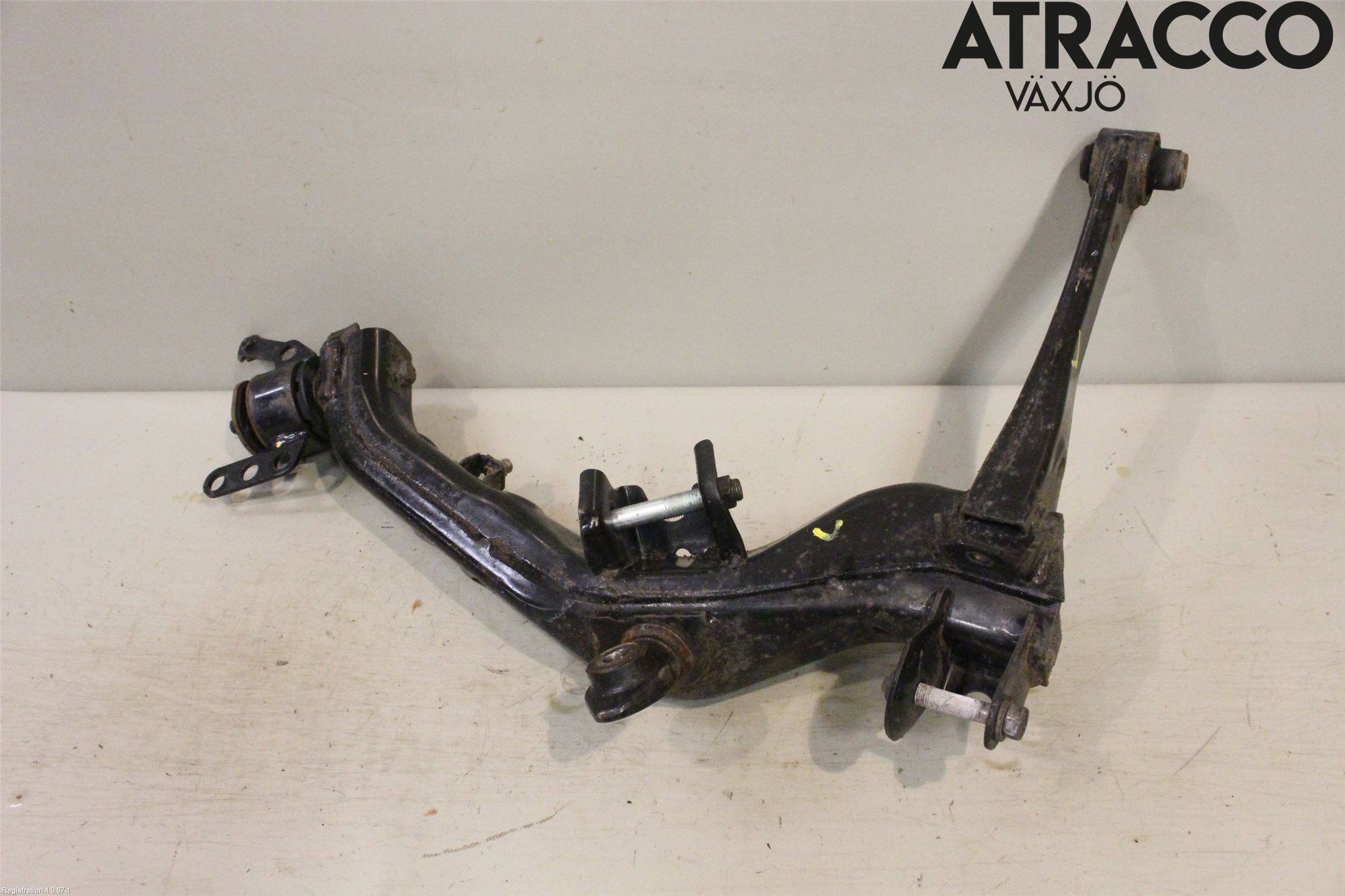 Toyota AVENSIS 07-08 Bärarm Bak Vänster