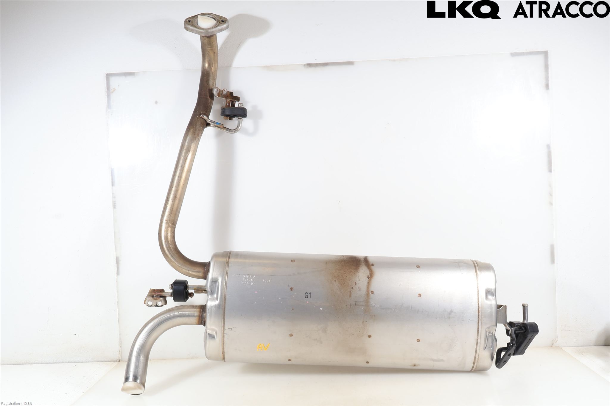 Lexus LBX 24- Avgas Bakre Dämpare