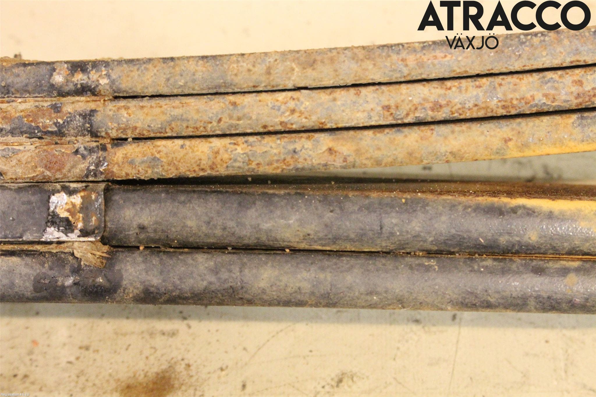 Toyota HILUX 16- Fjäder Bak Blad