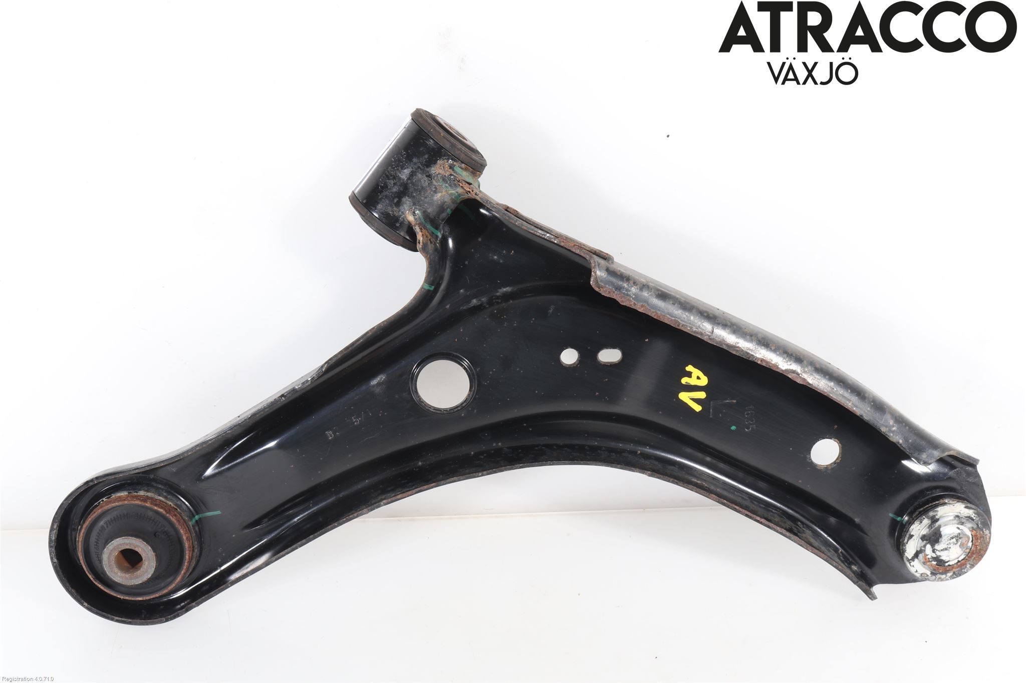 Suzuki VITARA 15- Bärarm Fram Undre Vä