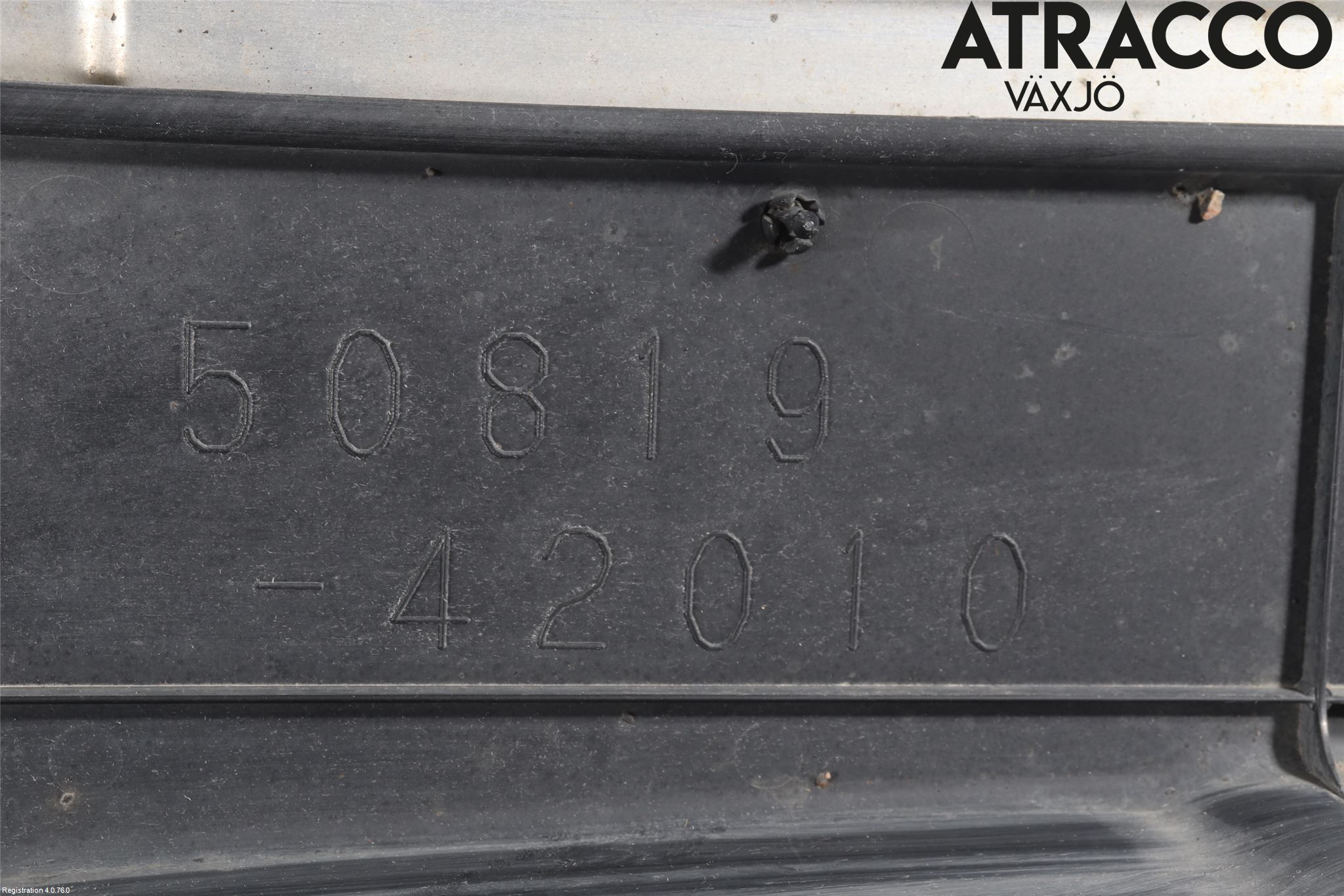 Toyota RAV 4 06-12 Hasplåt Plåt-Plast