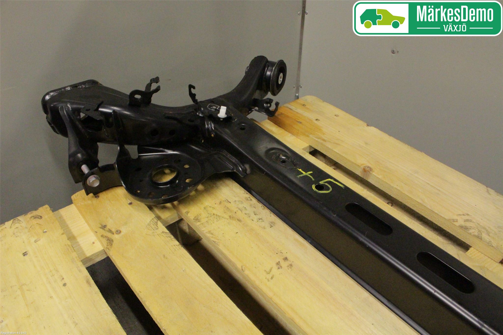 Suzuki SWIFT 17-24 Bakaxelbalk