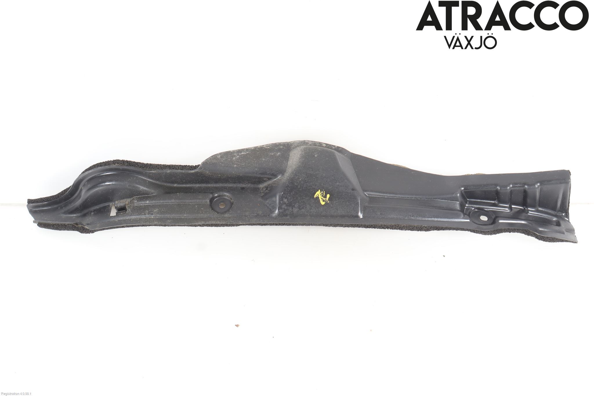 Toyota YARIS P1 03-05 Skärm Inner
