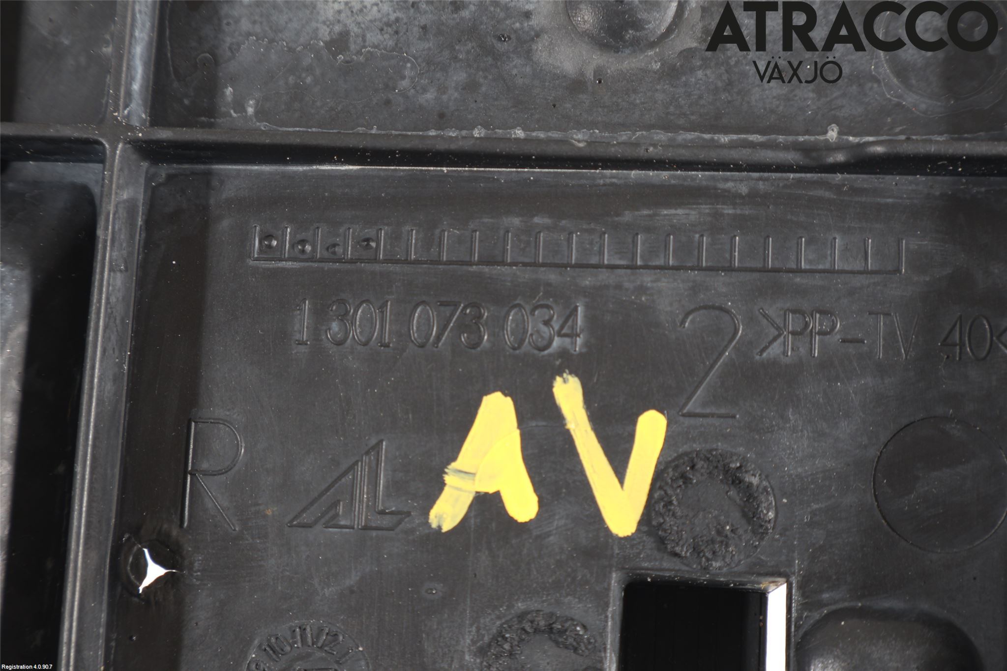 Audi A4/S4 08-11 Strålkast Fästsarg