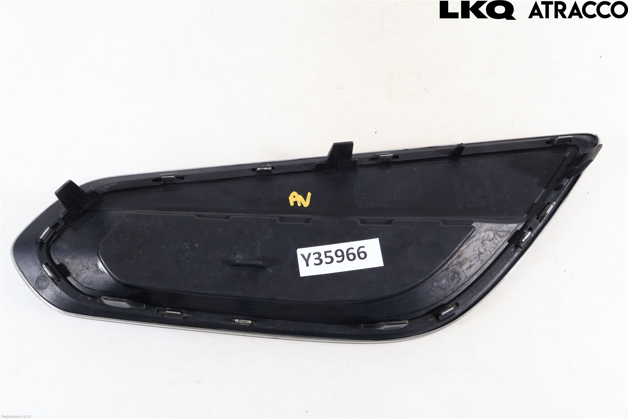 Volvo V60 11-13 Stötfångardel Fram Hö