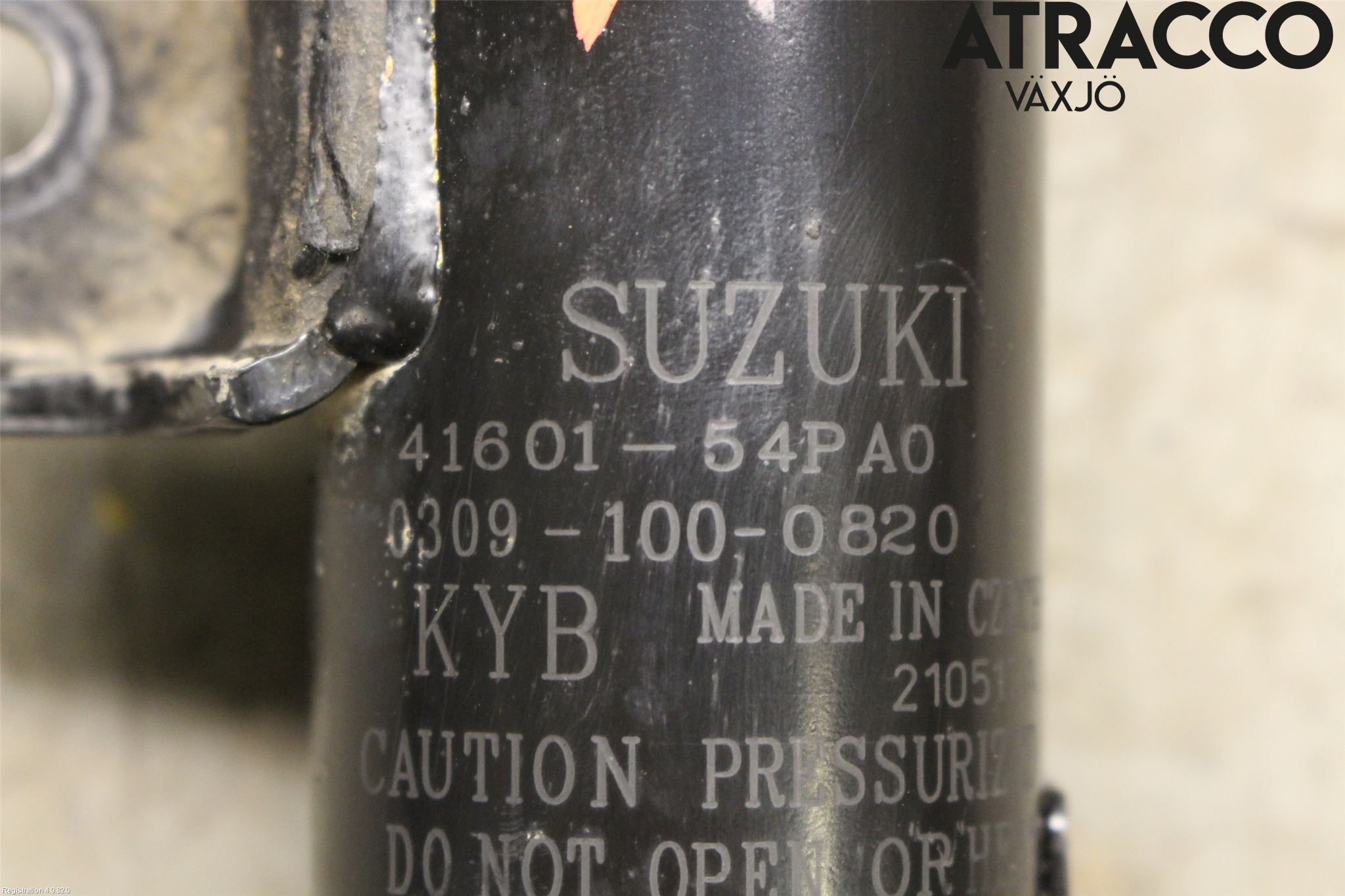 Suzuki VITARA 15- Fjäderben Fram Höger