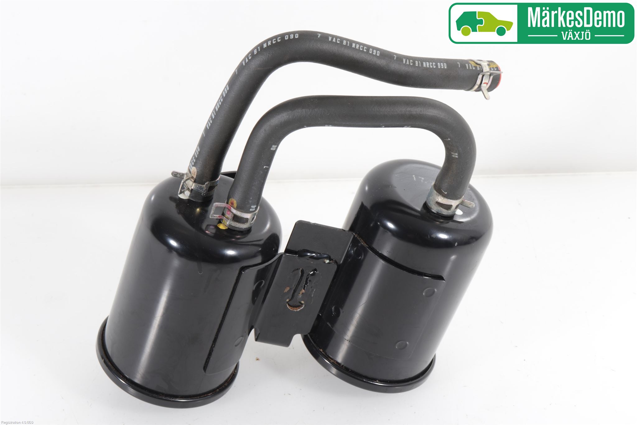 Mitsubishi OUTLANDER 13-21 Vacuumtank