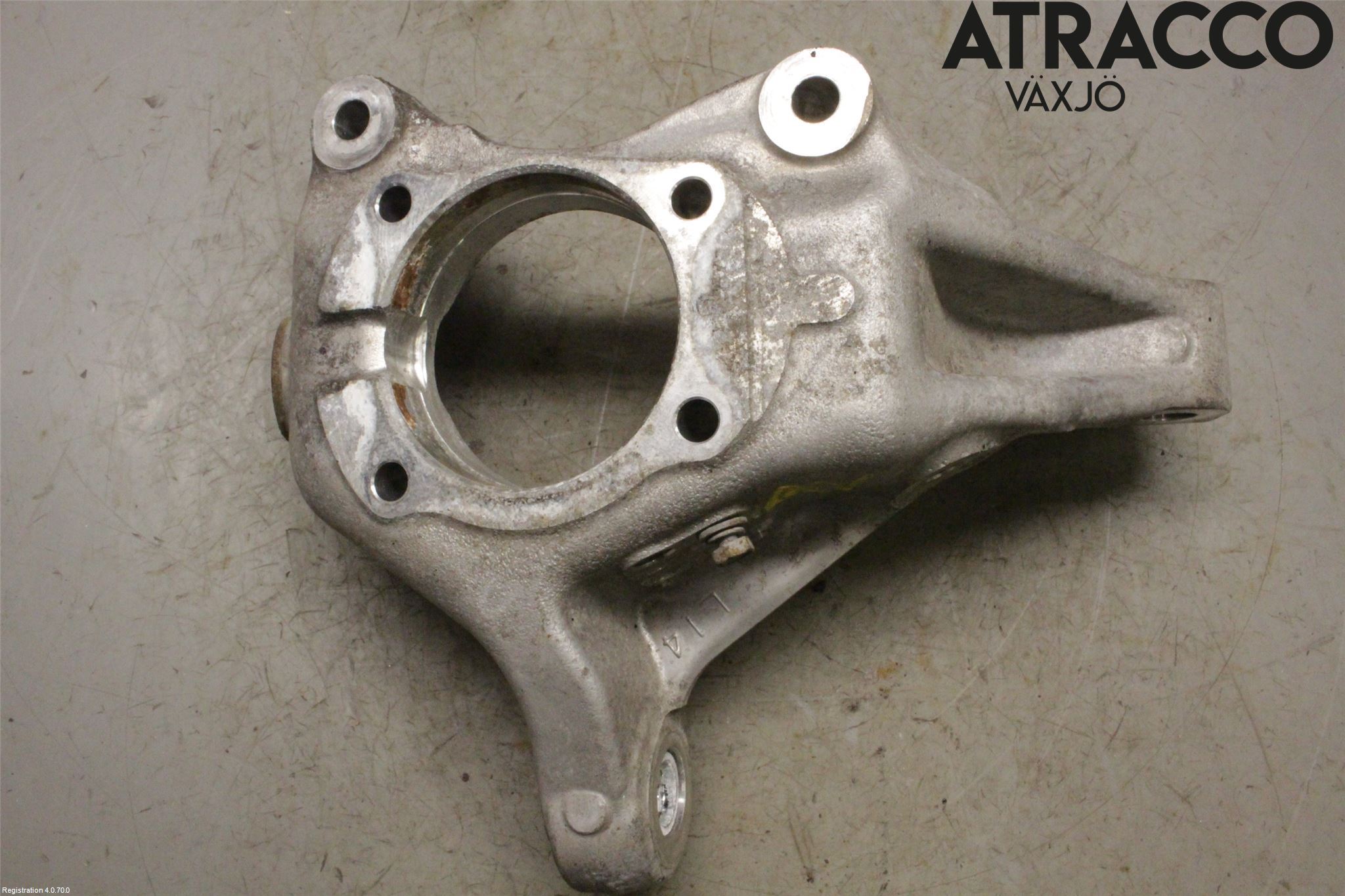 Lexus CT 200h Styrspindel Lagerhus Vä