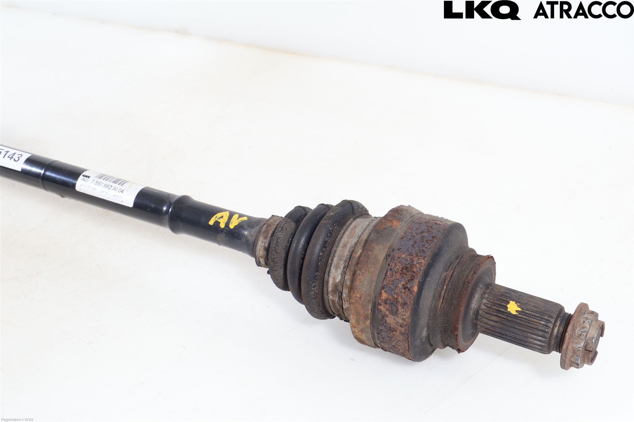 BMW 1 F20/F21 11-19 Drivaxel Bak Höger