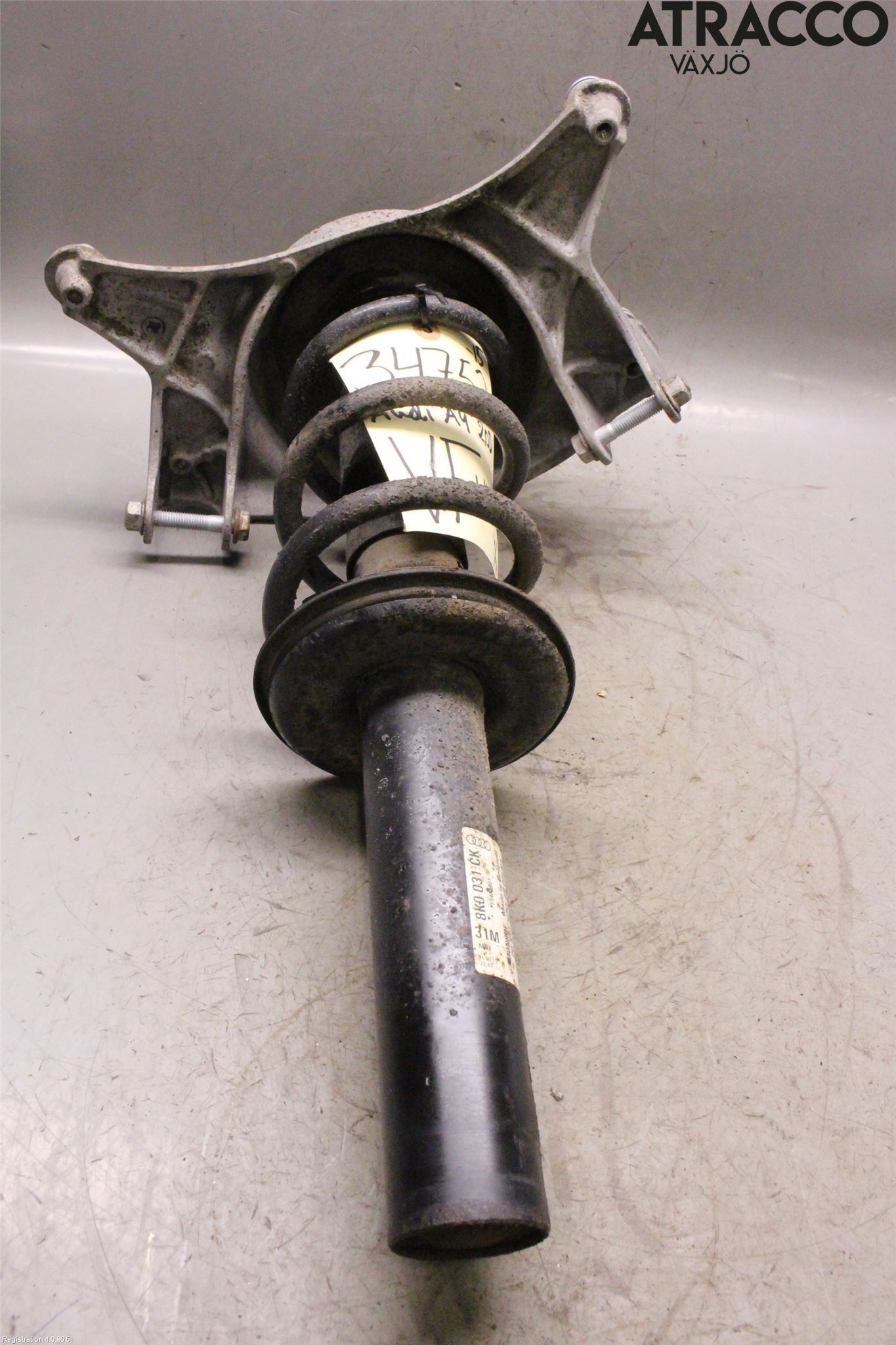 Audi A4 12-15 Fjäderben Fram Vänster