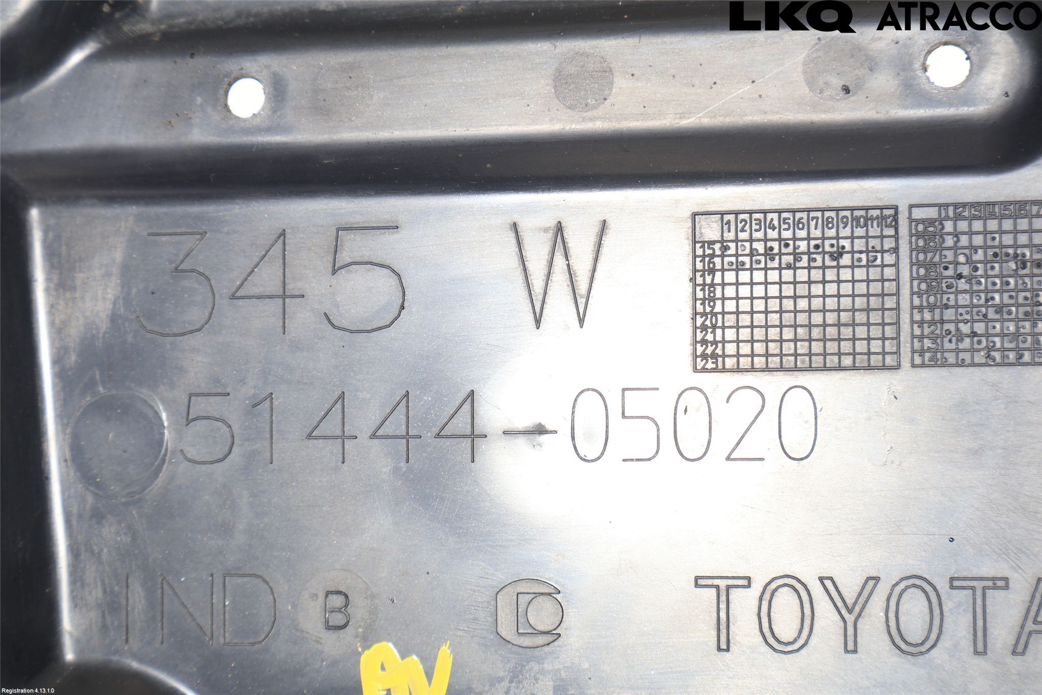 Toyota AURIS 13-19 Hasplåt Plåt-Plast