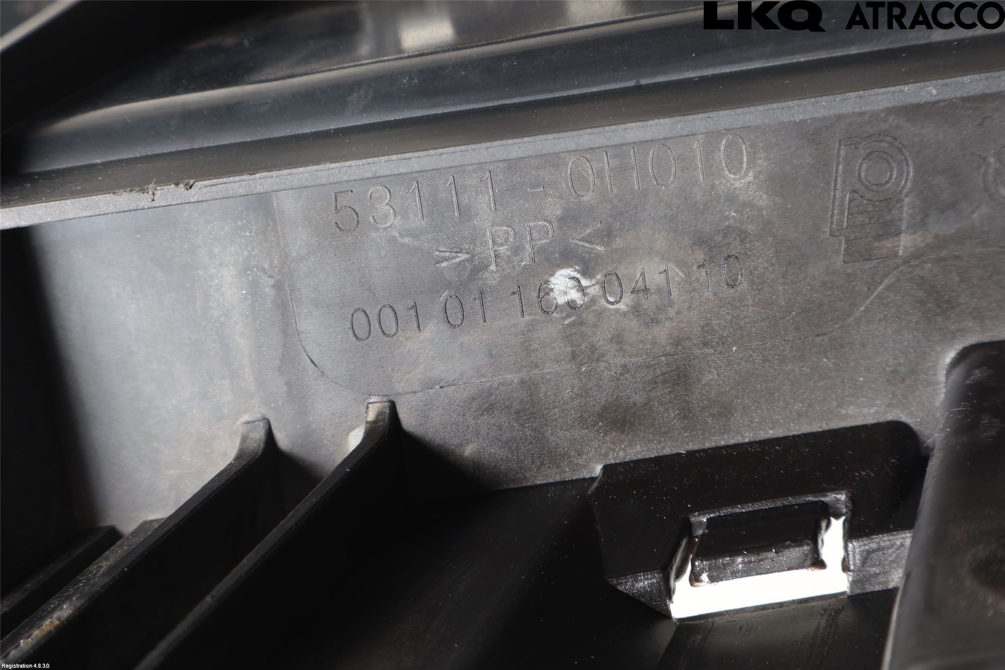 Toyota AYGO 06-14 Grill Komp