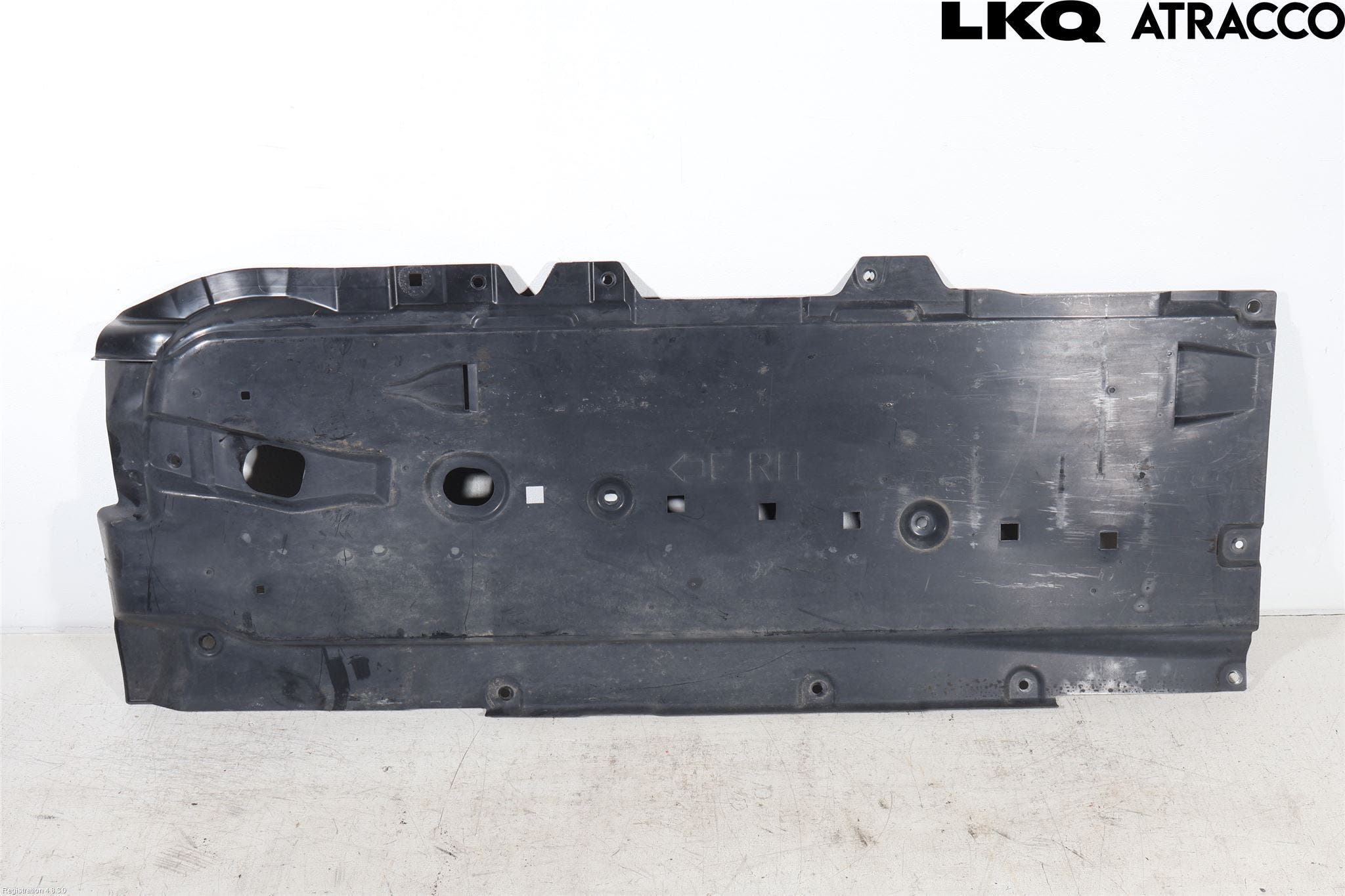 Mazda 3 IV 19- Hasplåt Plåt-Plast