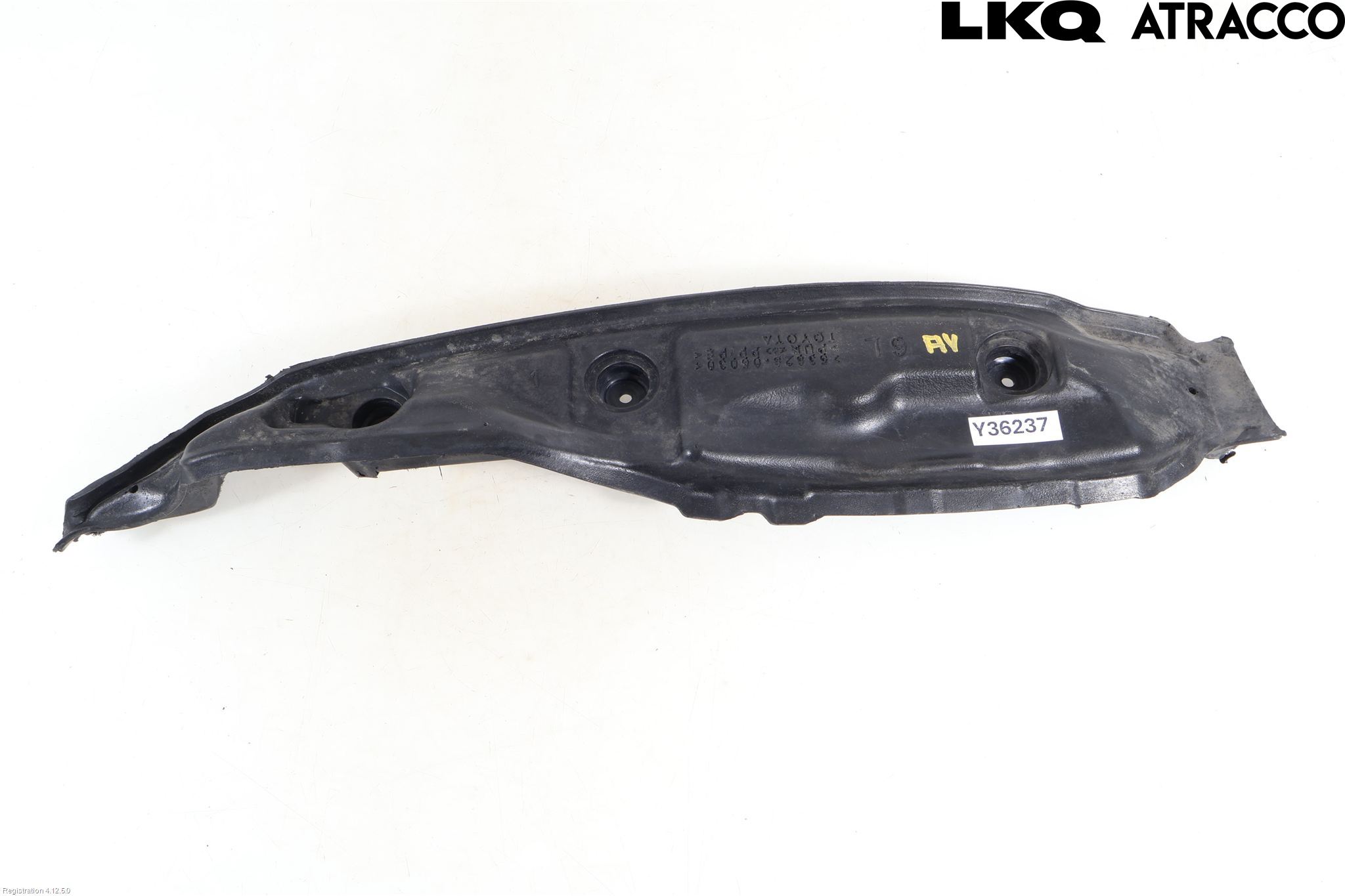 Toyota AVENSIS 16-18 Skärm Hörn Utfyllnad Fram