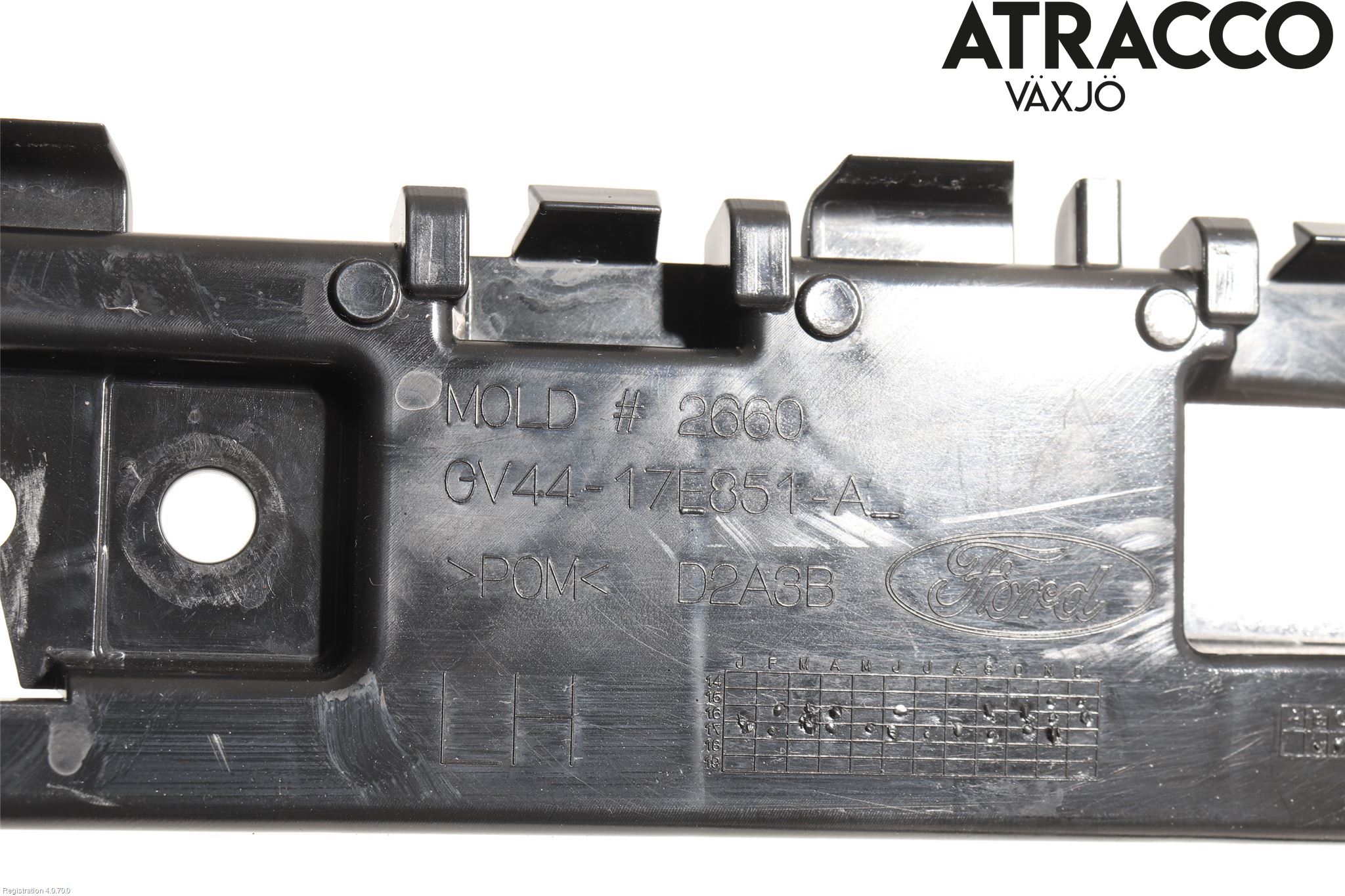 Ford KUGA 17-19 Stötfångarfäste Bak Vä