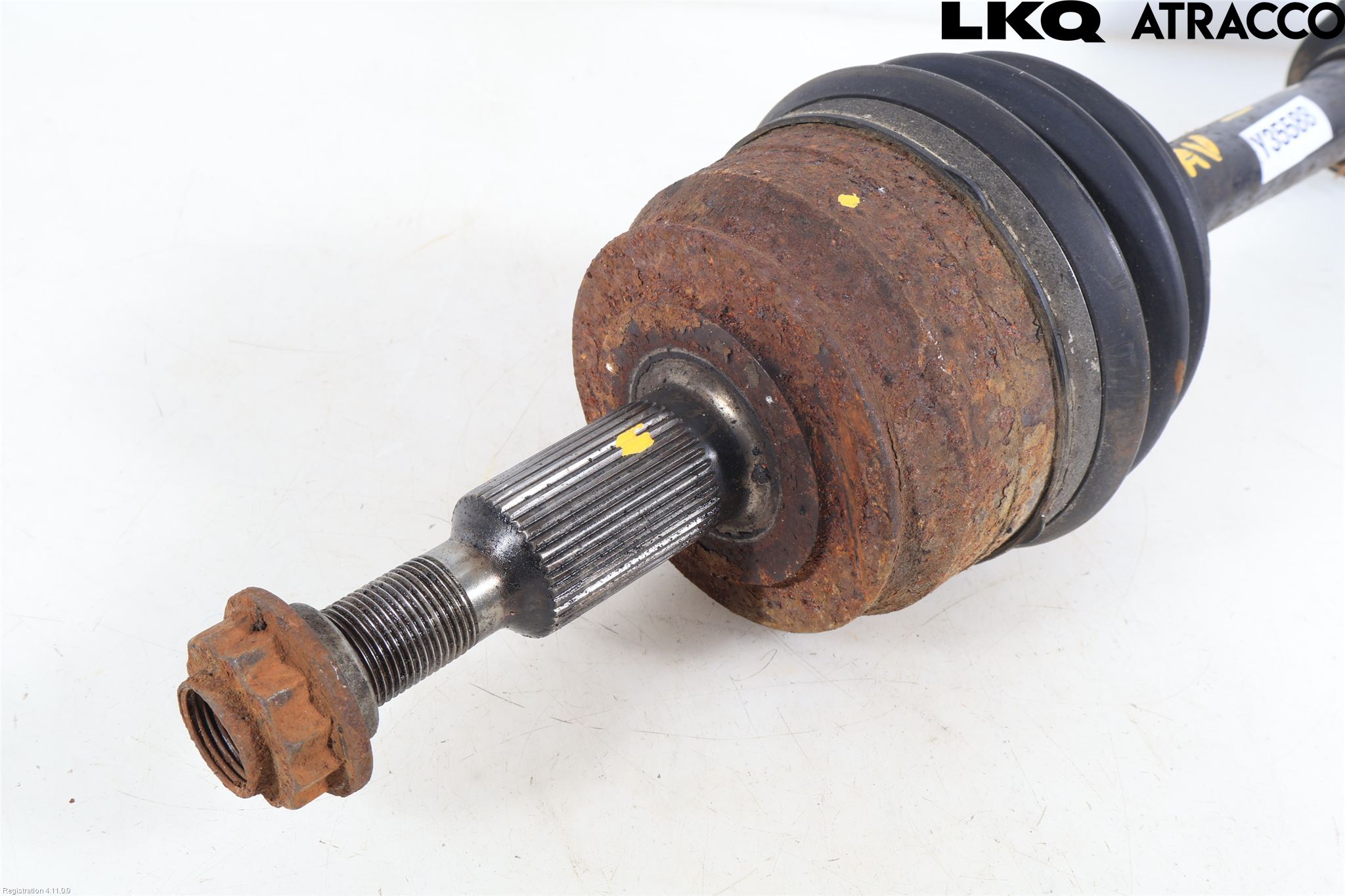 Volkswagen VW TRANSP/CARAVELLE (T5) 04-15 Drivaxel Fram Höger