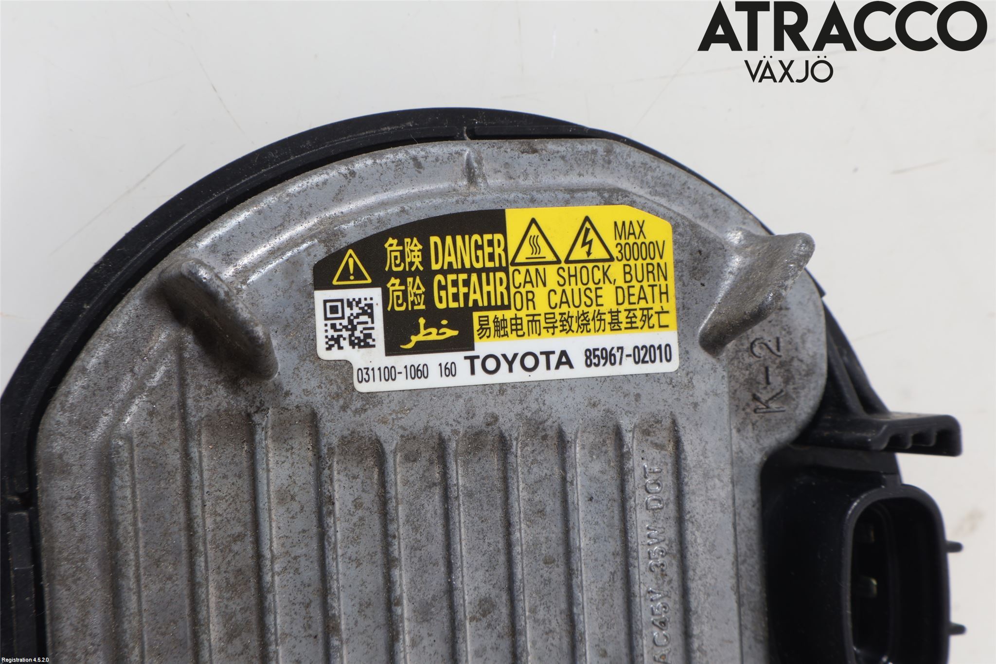 Toyota AVENSIS 09-15 Styrenhet Strålkastare