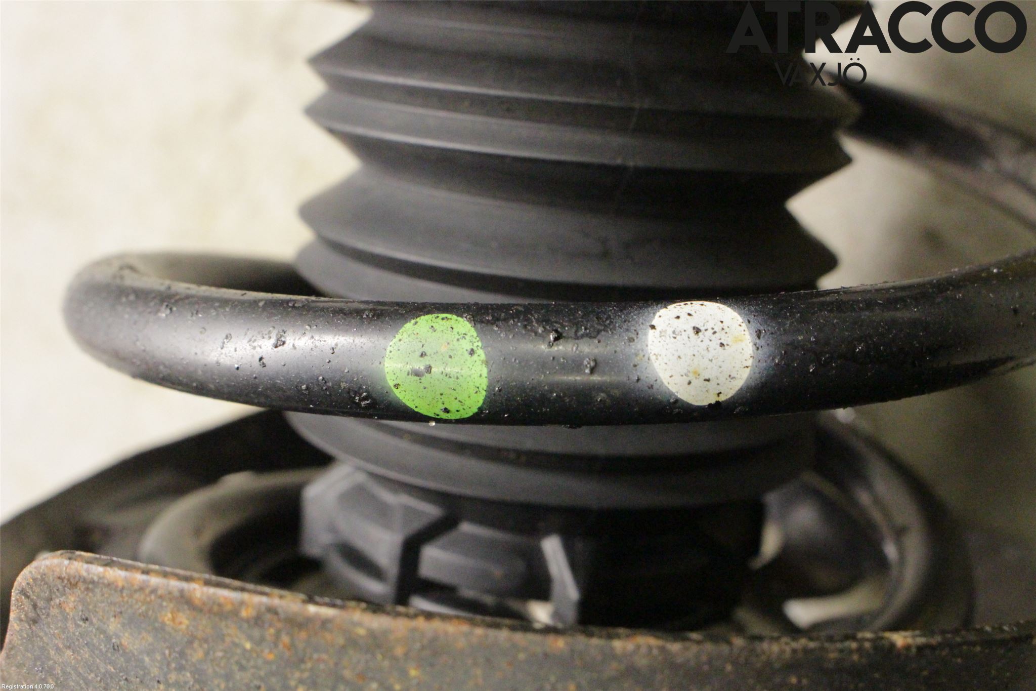 Toyota C-HR 16-23 Fjäderben Fram Höger