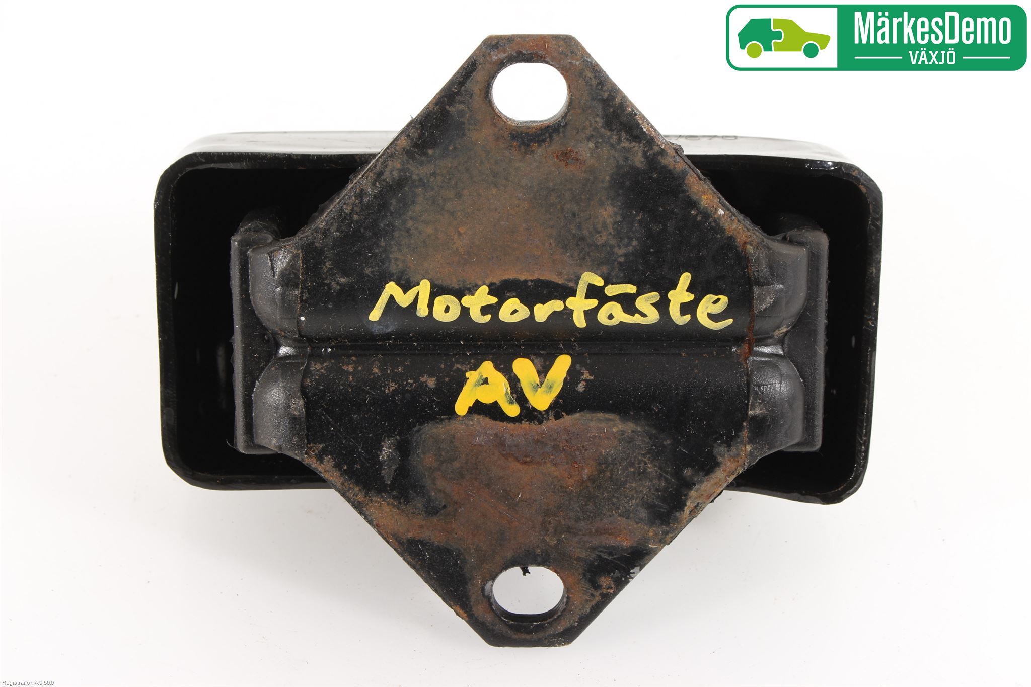 Mitsubishi L200 06-15 Motorfäste