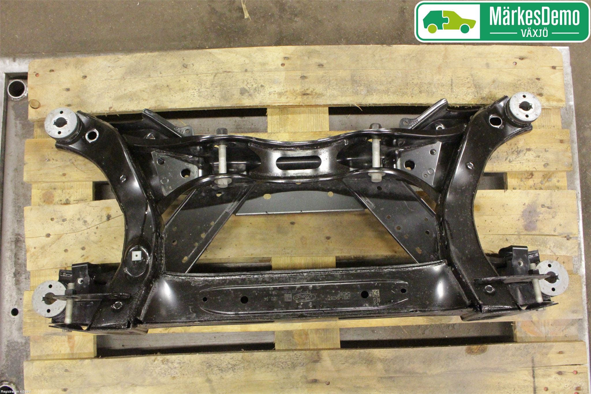 Ford FOCUS 19- Bakaxelbalk