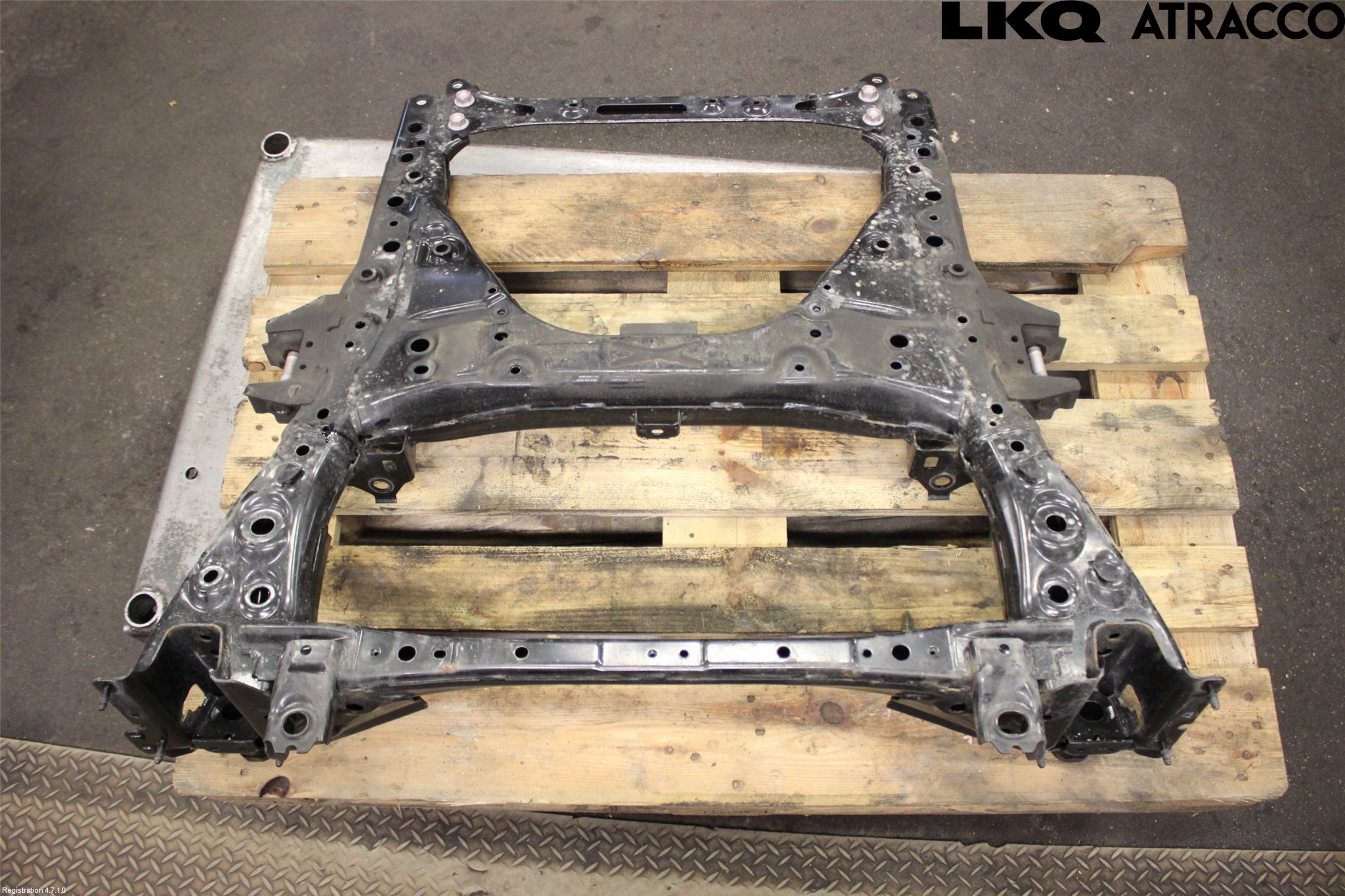 Mazda CX-60 22- Framvagnsbalk