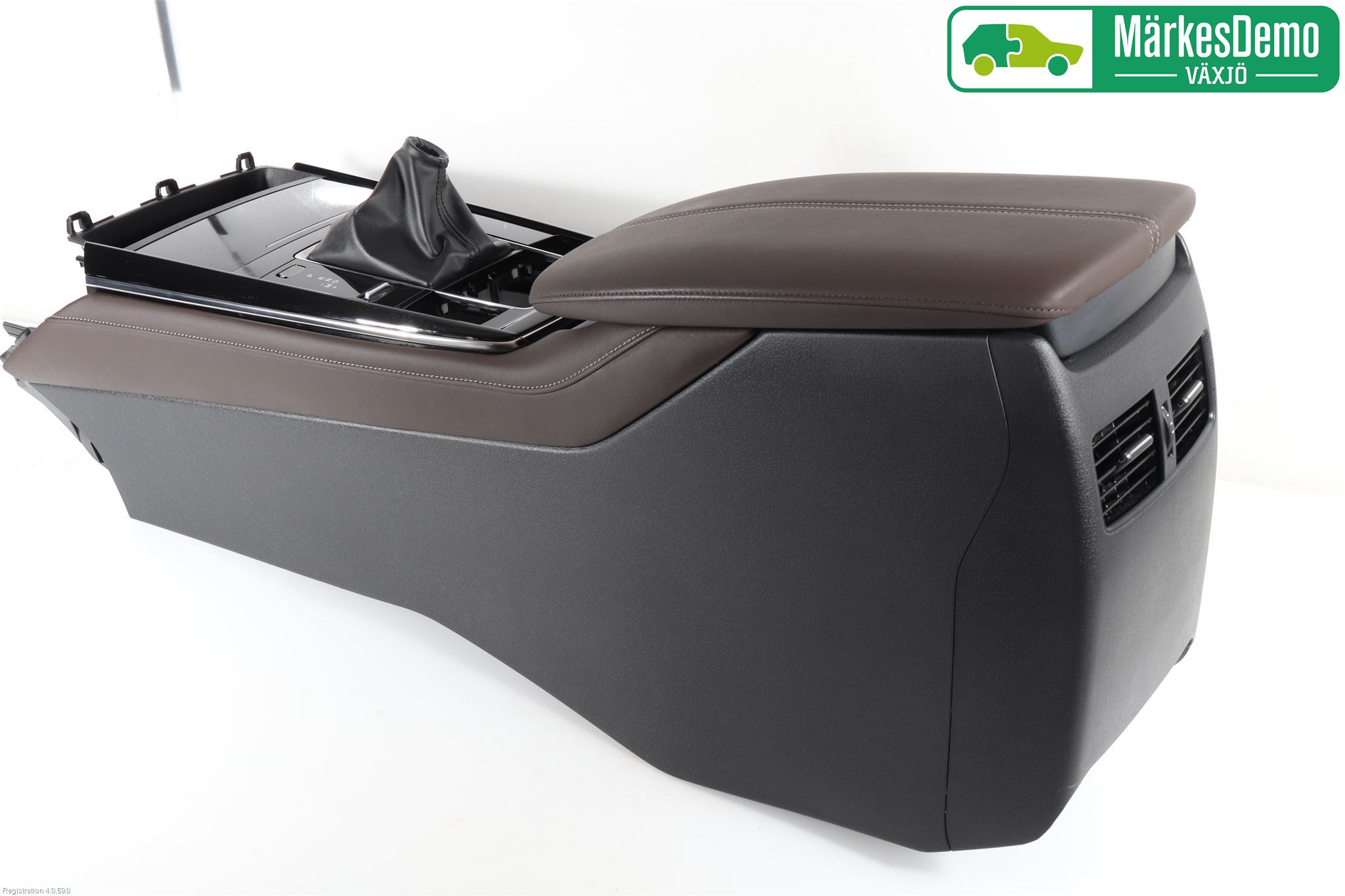 Mazda CX-30 20- Instrumentkonsoll Golv