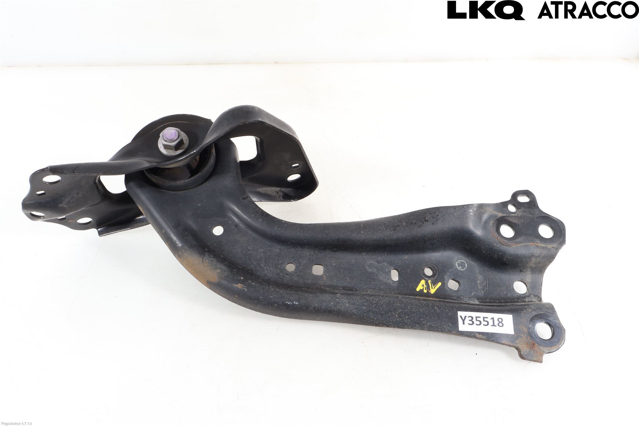 Toyota COROLLA CROSS XG10 22- Bärarm Bak Vänster