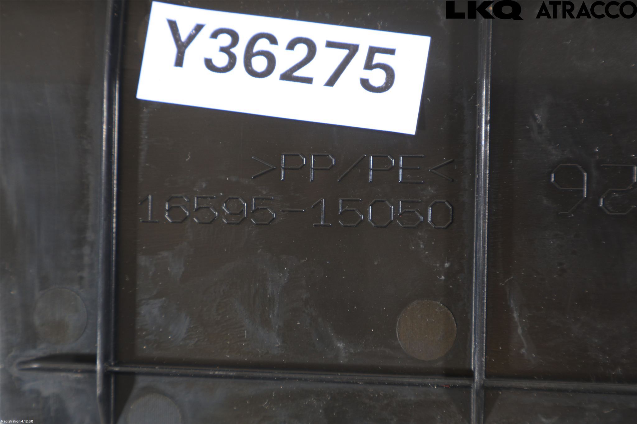 Lexus LBX 24- Deflektor Plåt-Plast Kylning