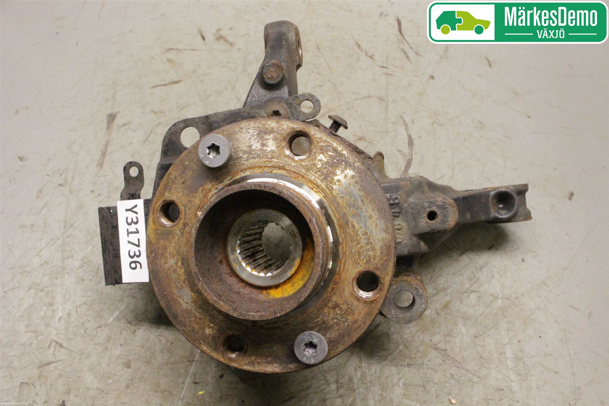 Renault CLIO IV 12-16 Styrspindel Lagerhus Hö