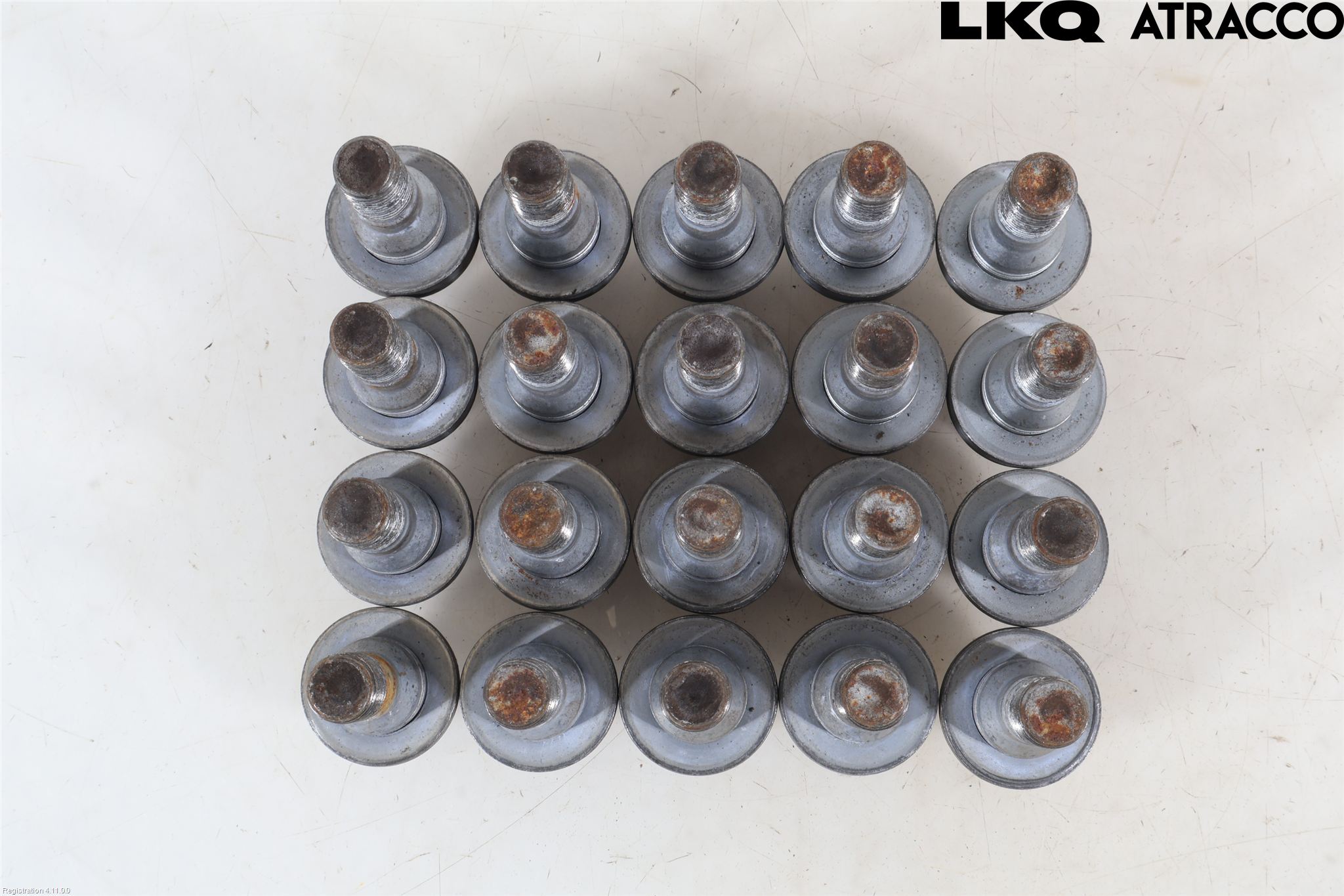 Peugeot 408 22- Hjulmutter-Bult-Sats