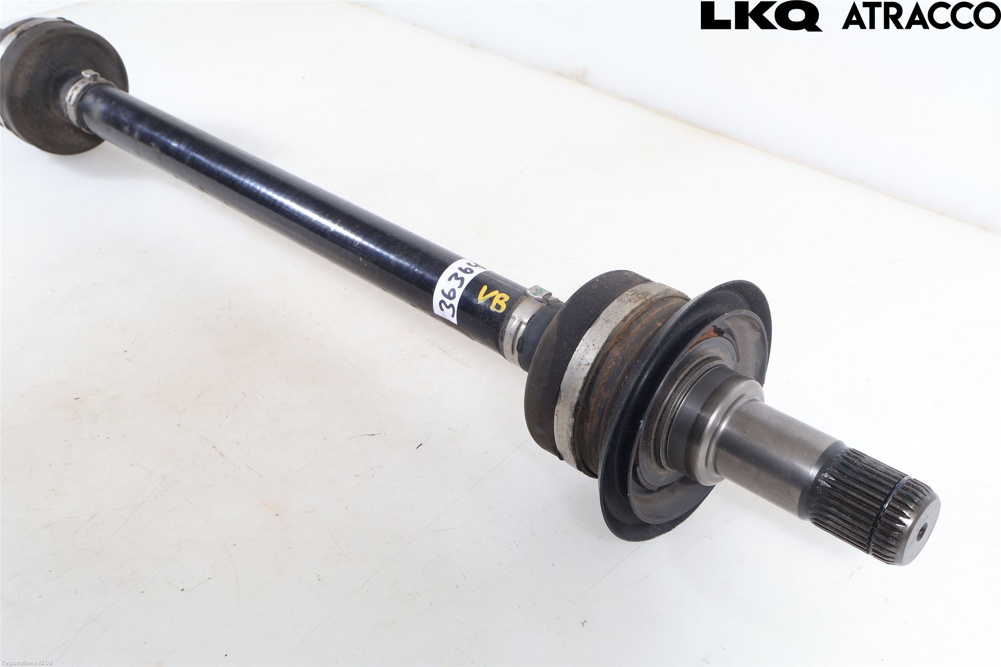 BMW 5 G30/G31/F90 17-23 Drivaxel Bak Vänster