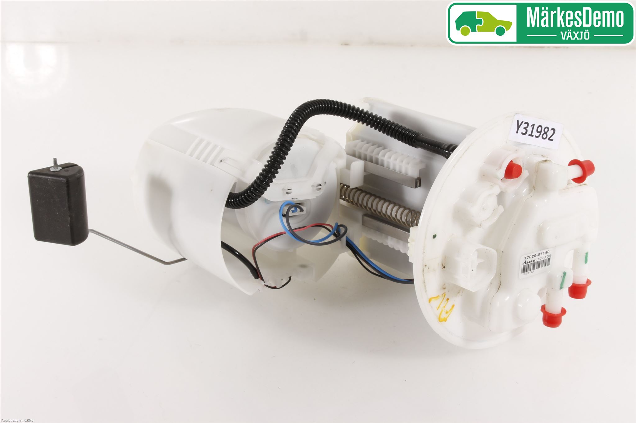 Toyota AVENSIS 16-18 Bränslepump El