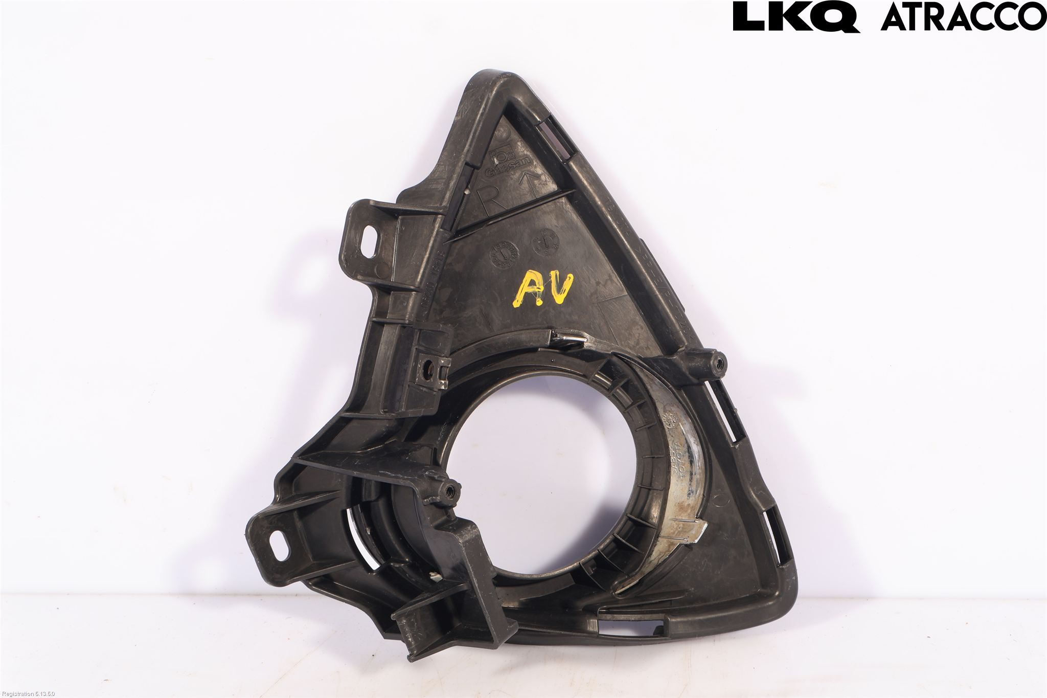Toyota AURIS 13-19 Dimljussarg Fram
