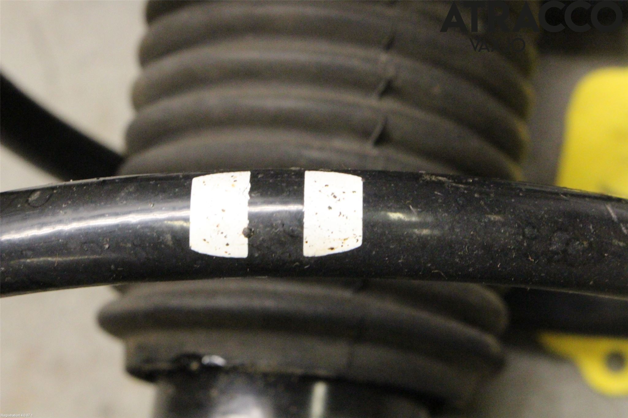 Nissan LEAF 18- Fjäderben Fram Vänster