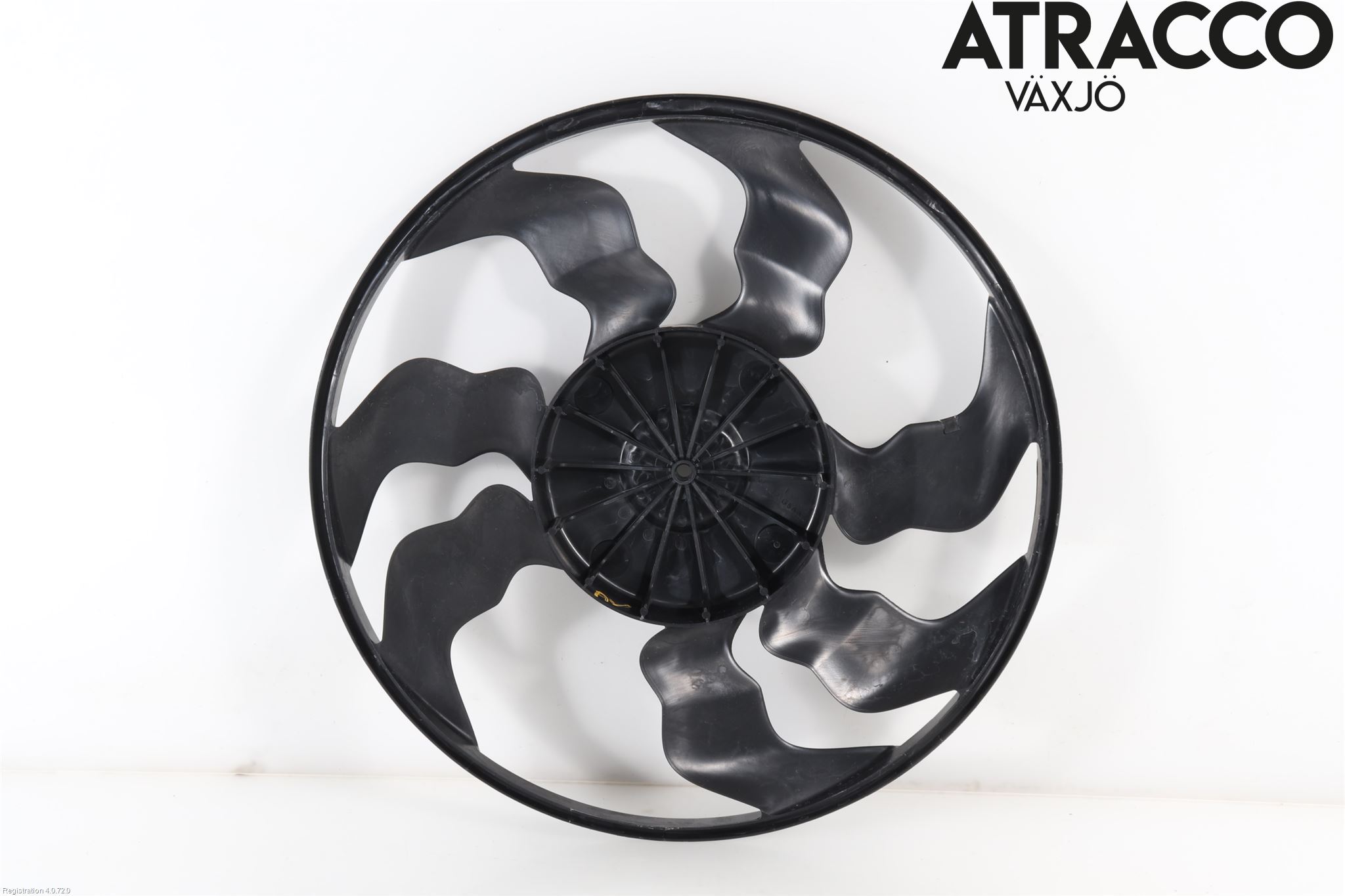 Mazda 3 IV 19- Kylfläkt-Vinge