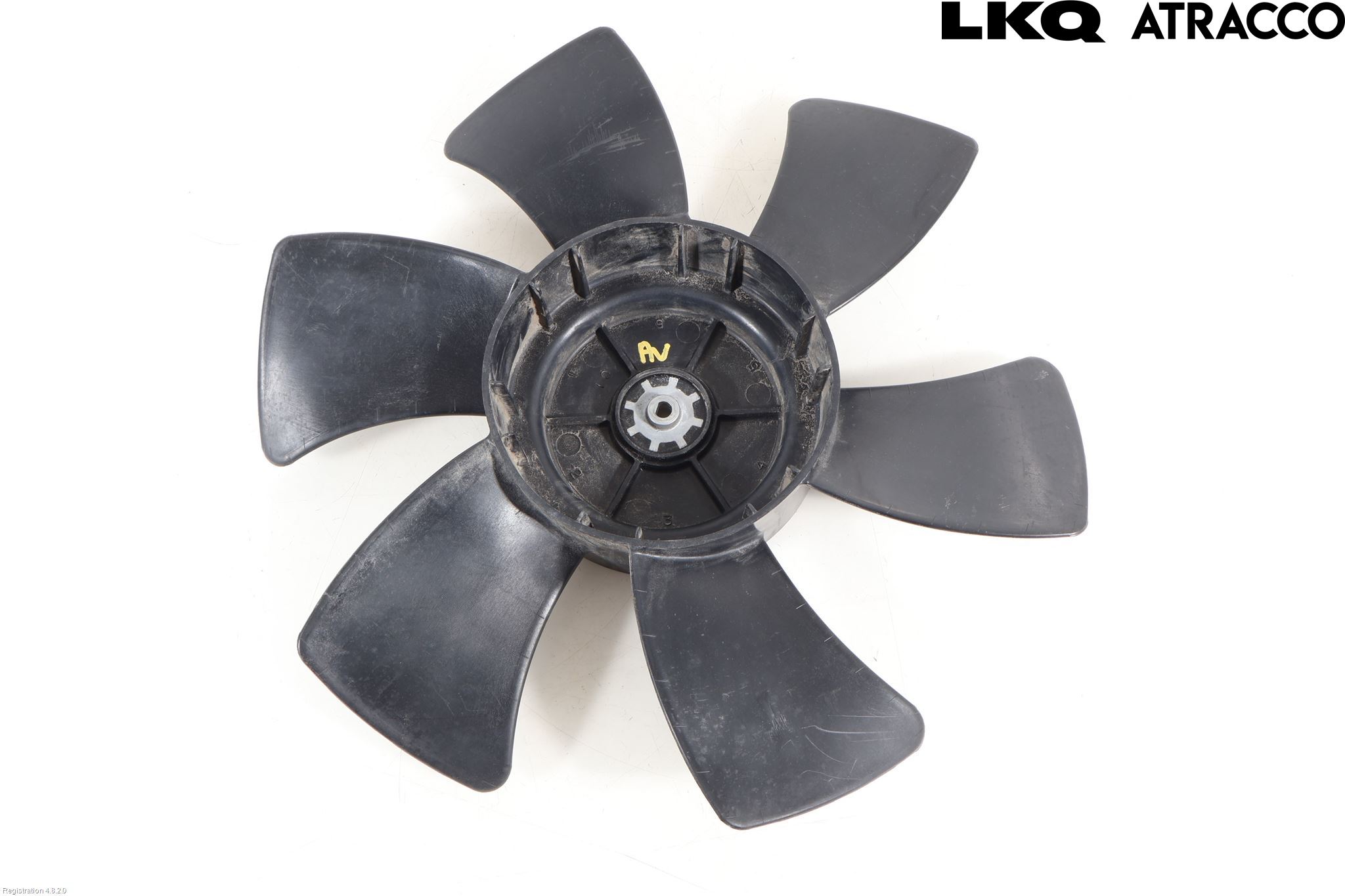 Mitsubishi OUTLANDER 07-12 Kylfläkt-Vinge