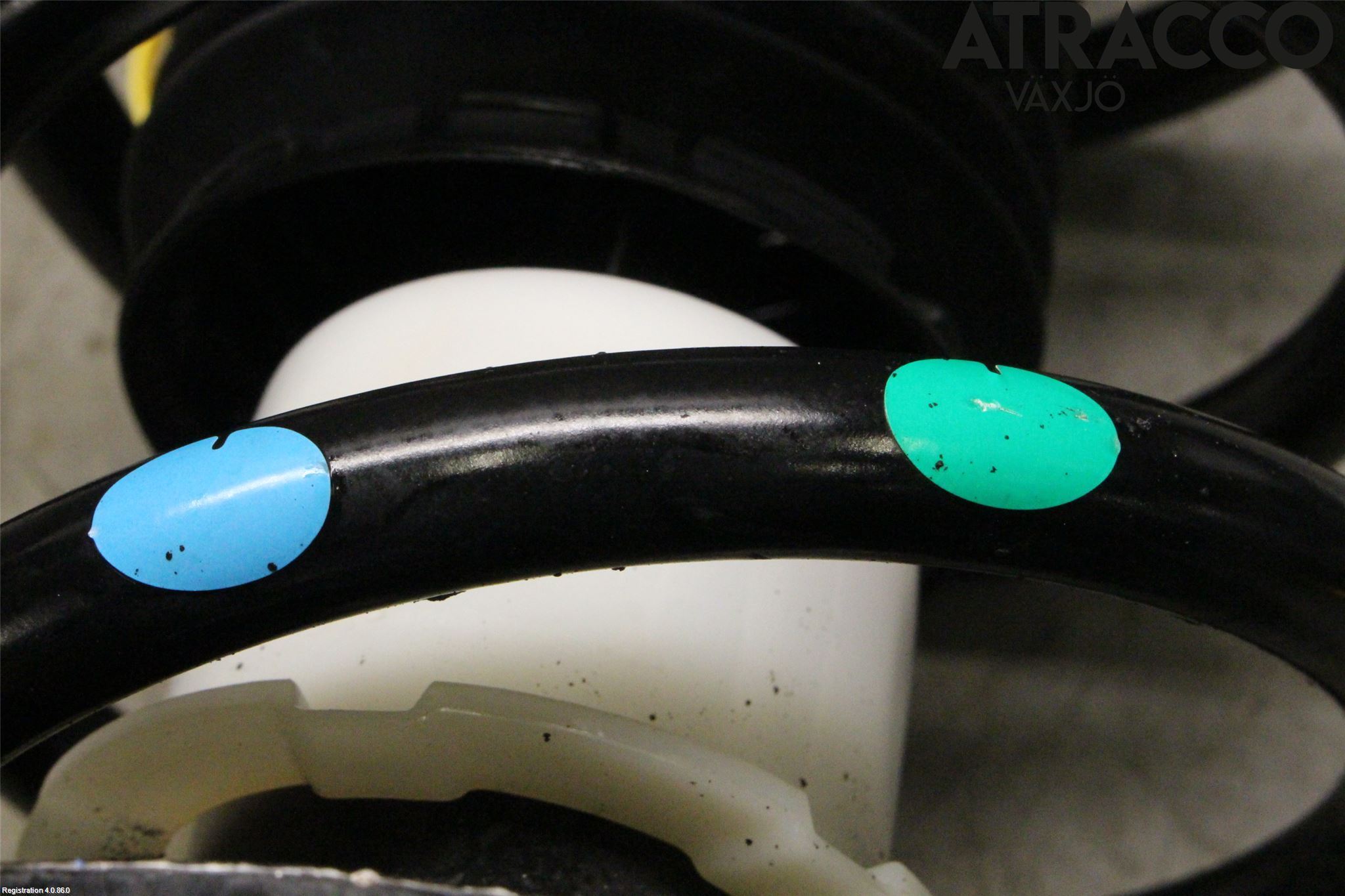 Mazda CX-30 20- Fjäderben Fram Höger