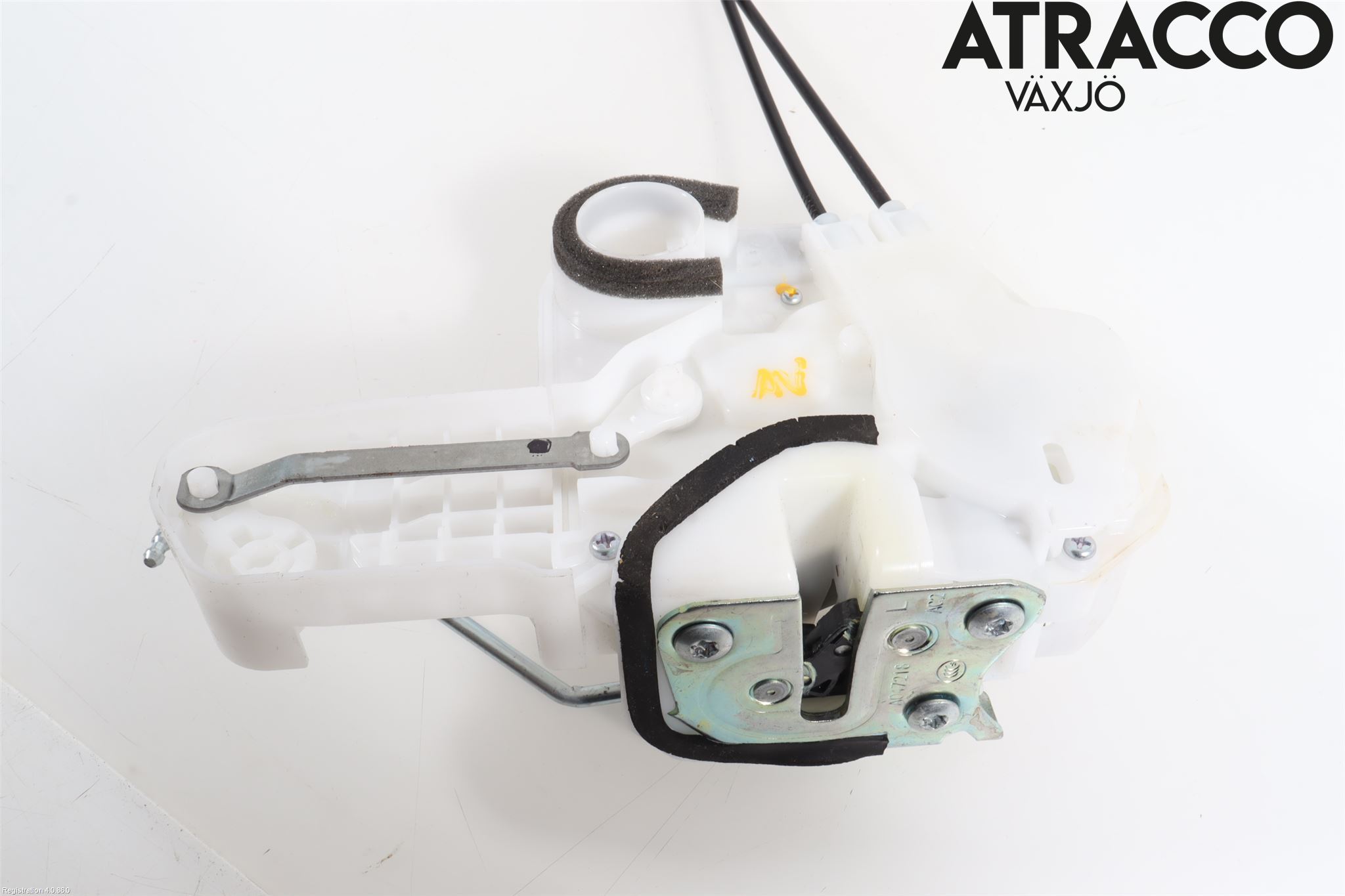 Mitsubishi ECLIPS CROSS Låskista-Dörrlås