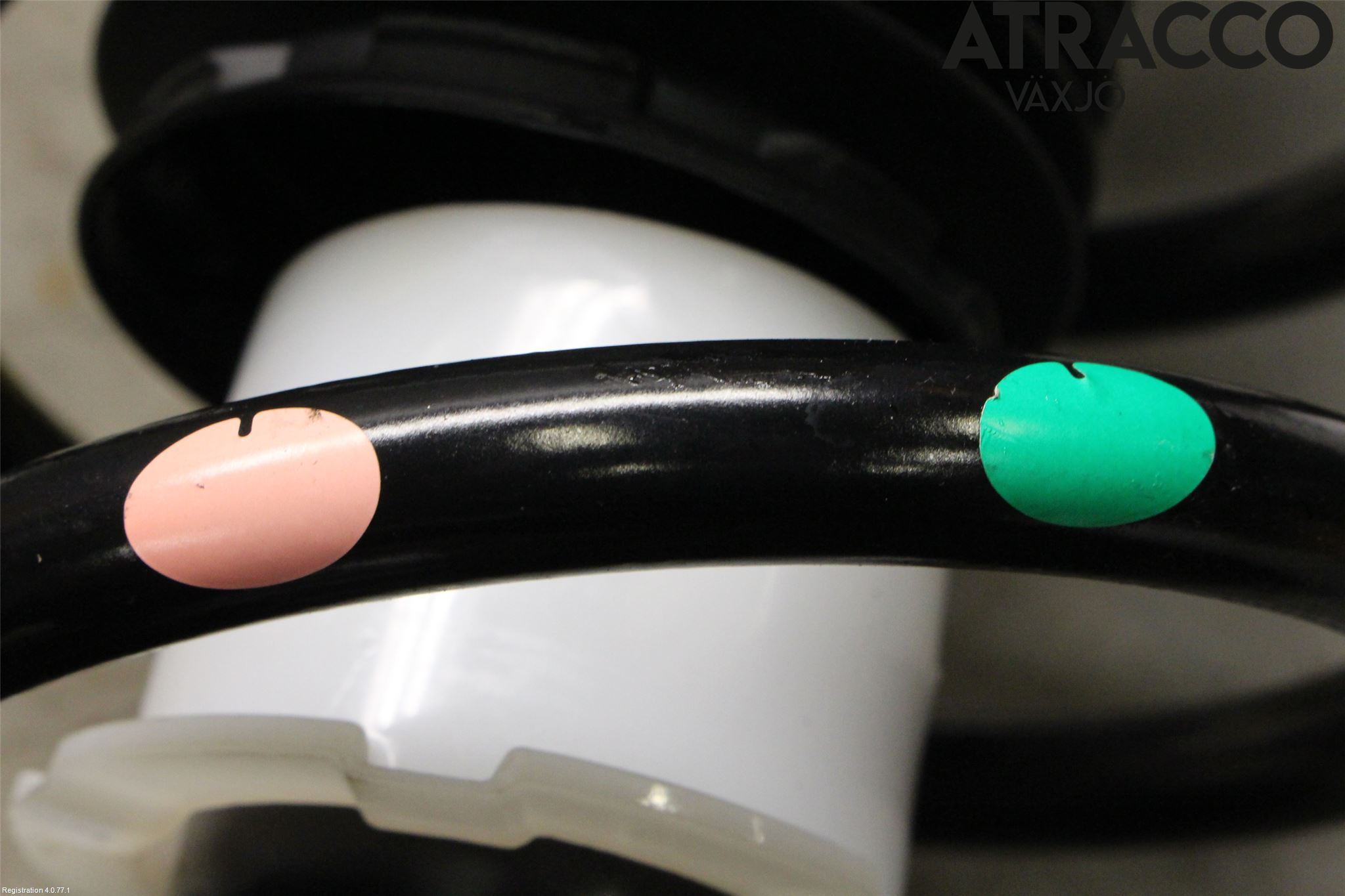 Mazda CX-30 20- Fjäderben Fram Vänster