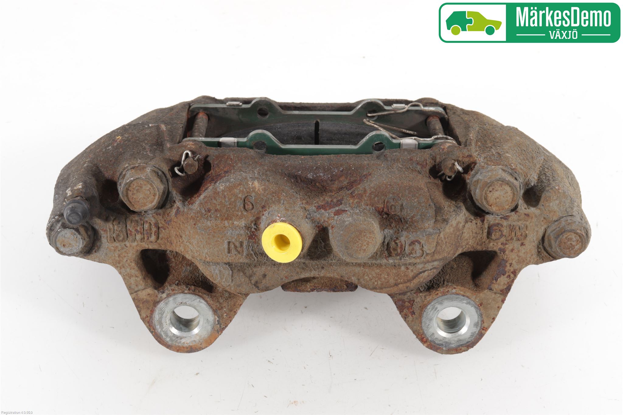 Toyota HILUX 16- Bromsok Fram Höger